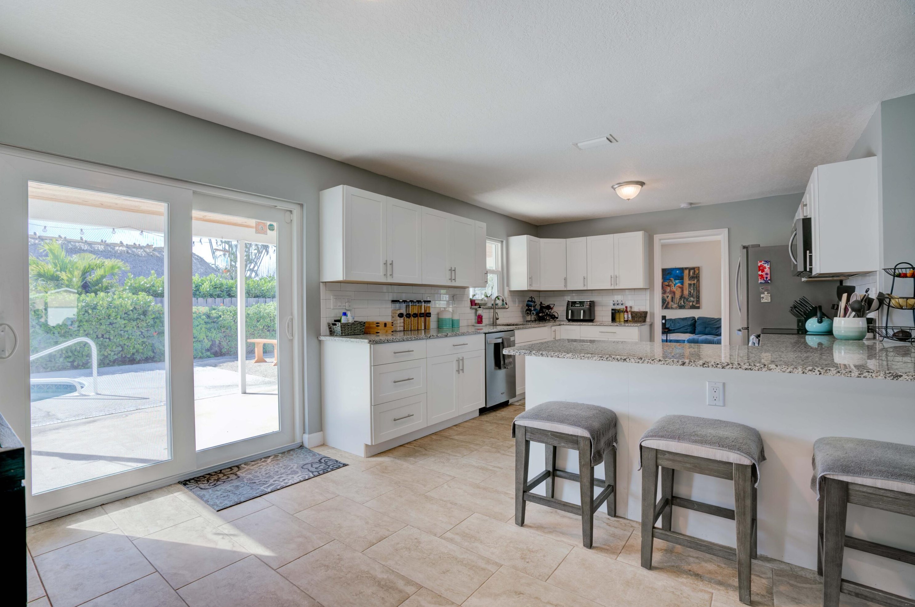 49 Chapel Ct, Jupiter FL 33469-2168 exterior