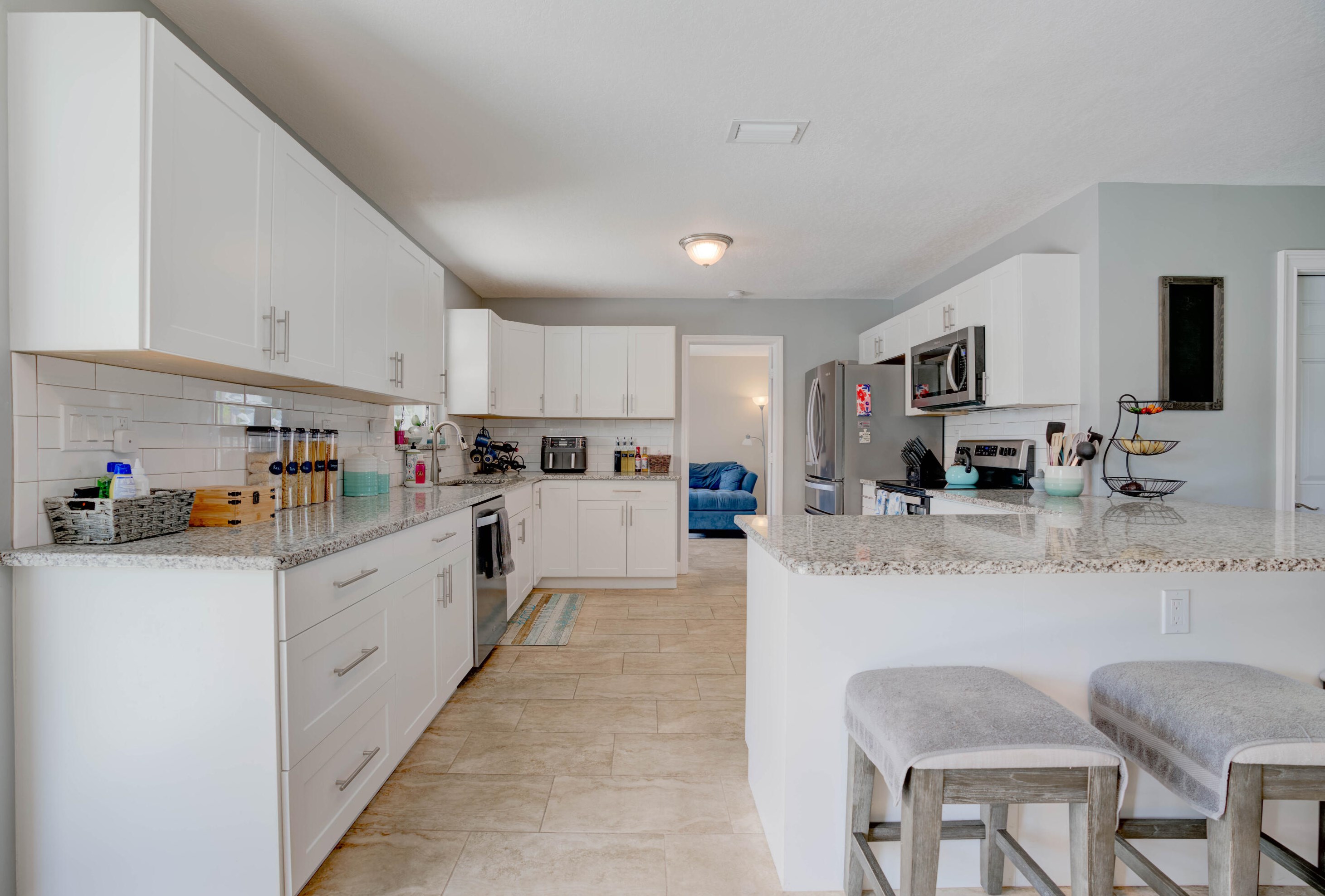 49 Chapel Ct, Jupiter FL 33469-2168 exterior