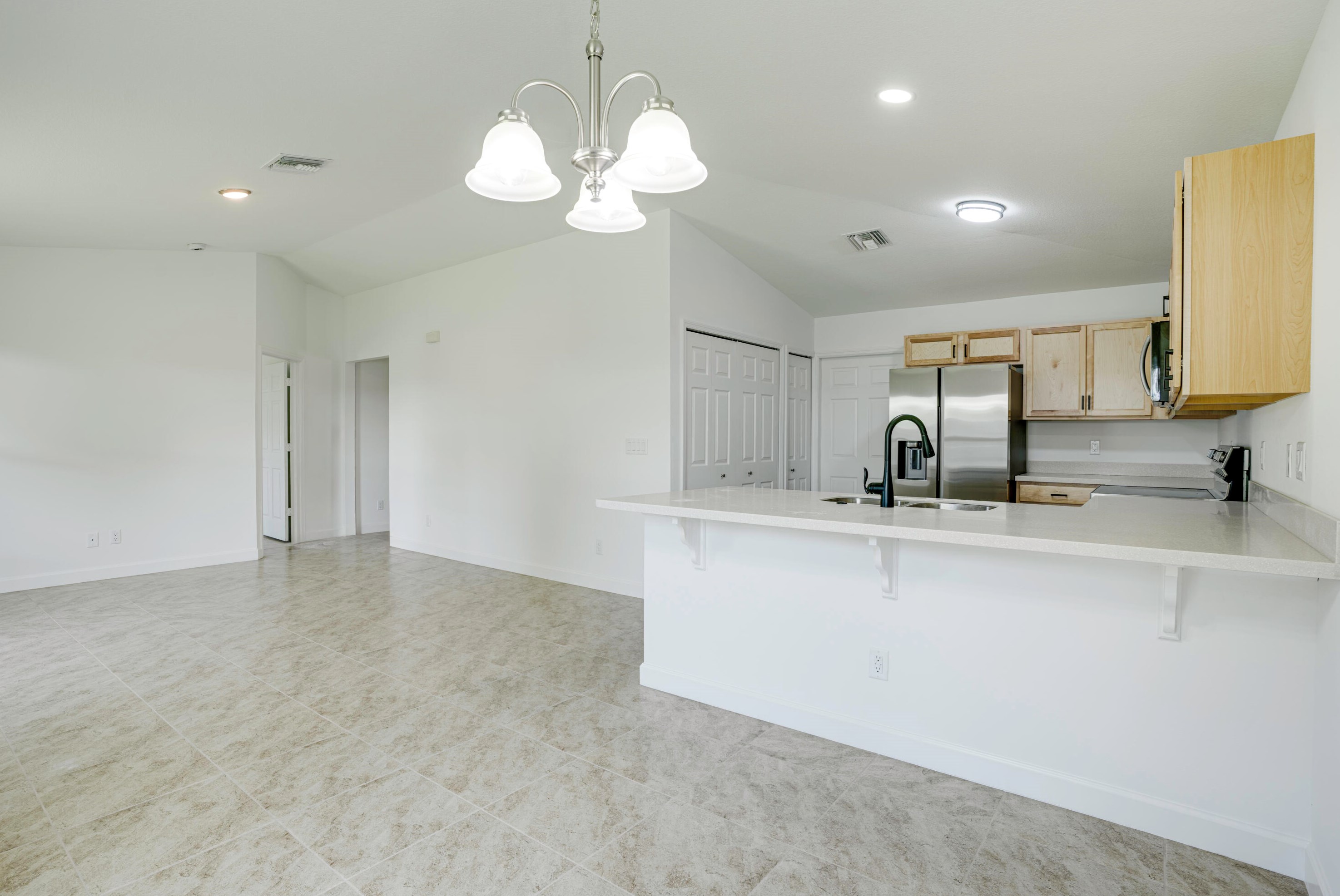 5002 43 St, Okeechobee FL exterior