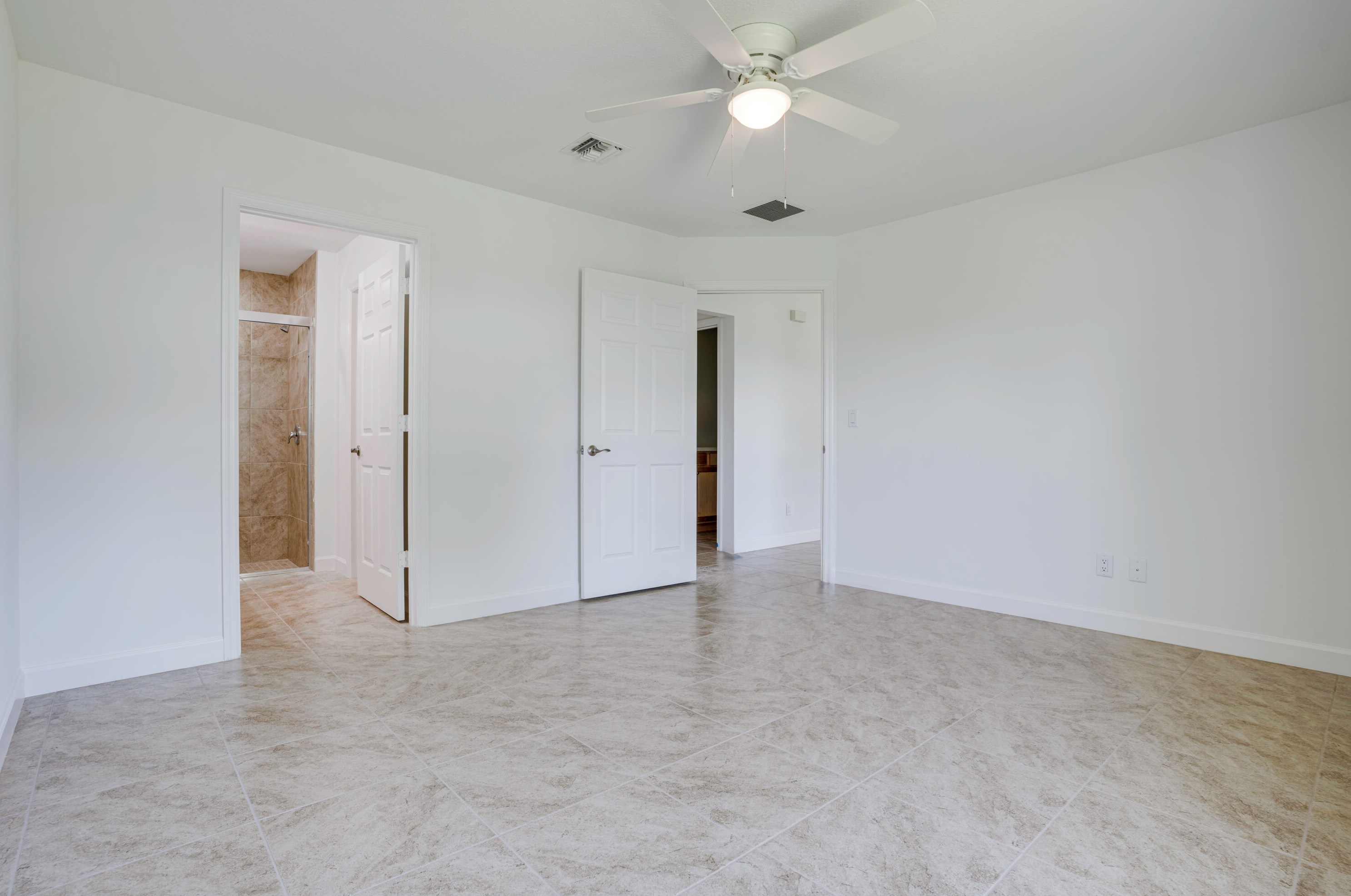 5002 43 St, Okeechobee FL exterior