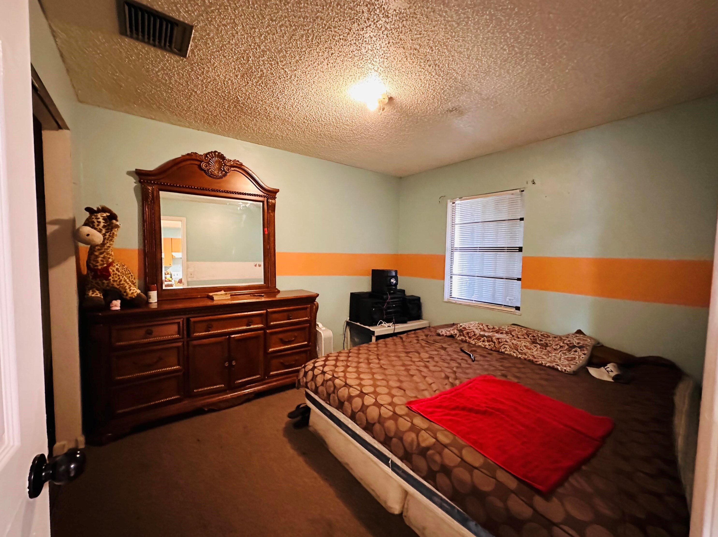 510 Wisteria Ave, Fort Pierce FL 34982-5967 exterior