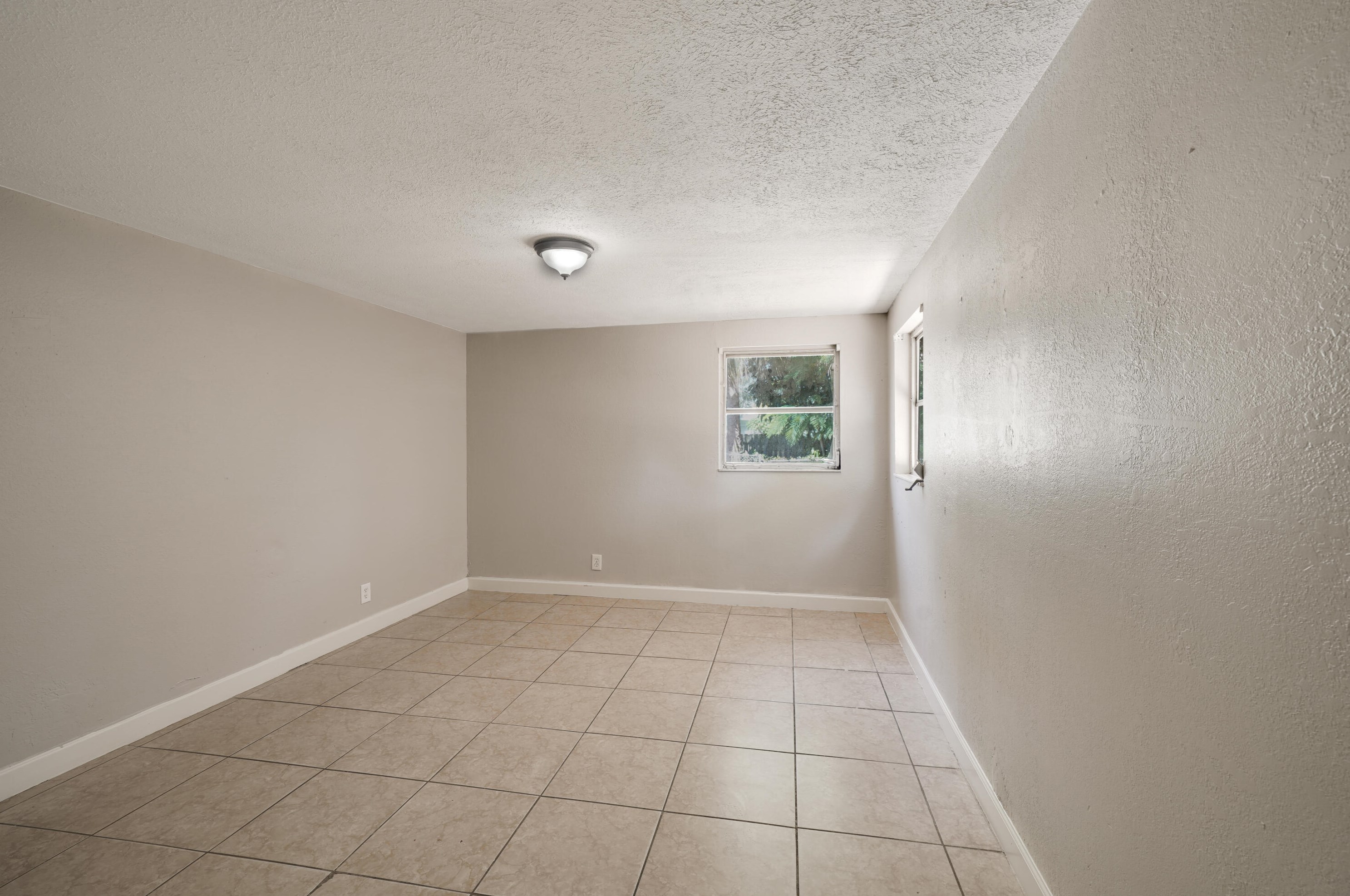 125 Hart St, Lake Worth FL  33462-4617 exterior