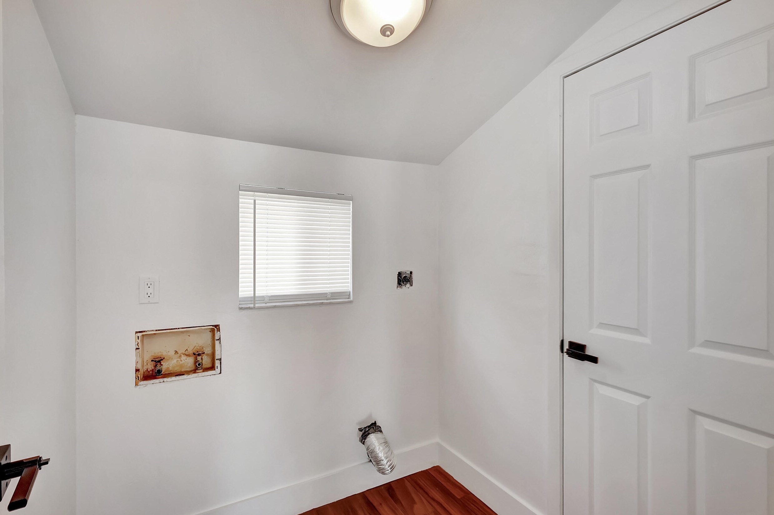 2041 Rainier Rd, Fort Pierce FL  34952-7613 exterior