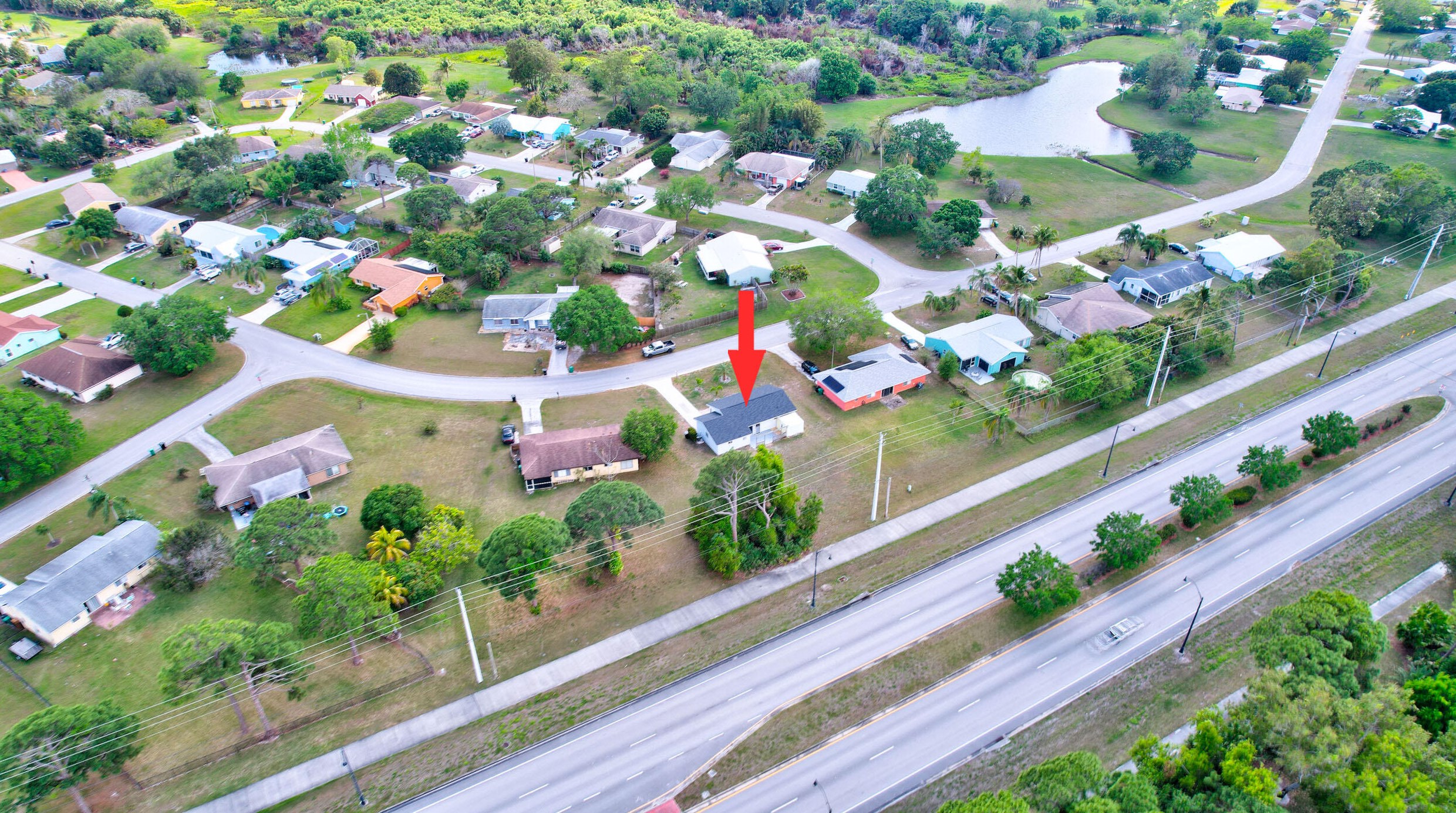 2041 Rainier Rd, Fort Pierce FL  34952-7613 exterior