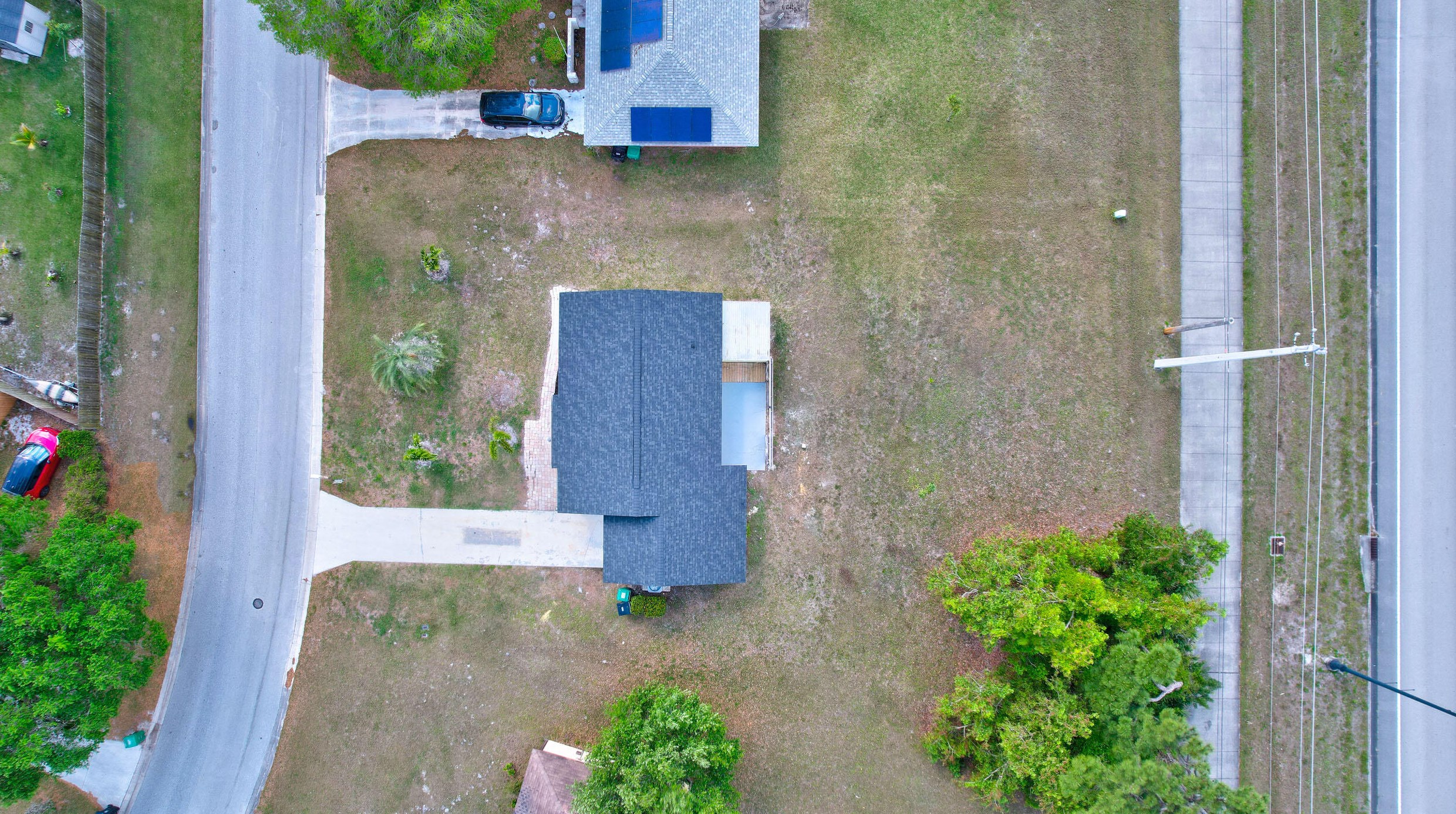 2041 Rainier Rd, Fort Pierce FL  34952-7613 exterior