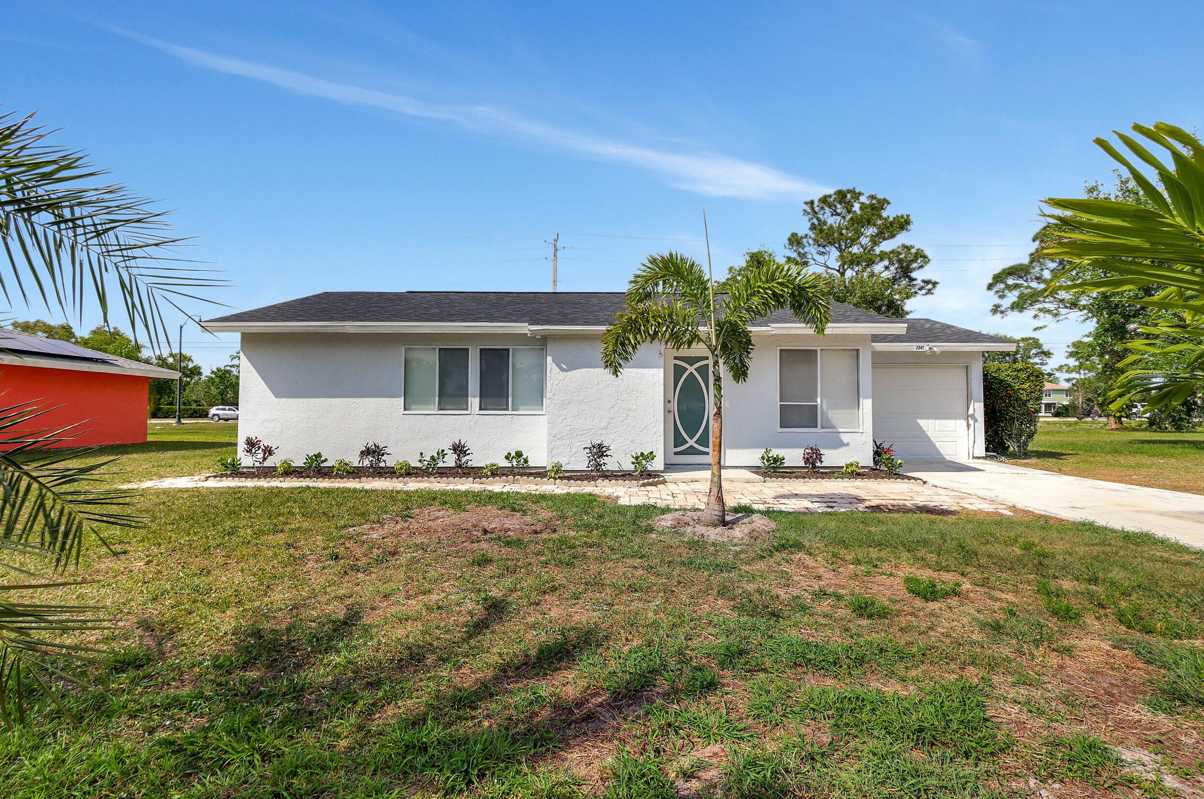 2041 Rainier Rd, Fort Pierce FL  34952-7613 exterior