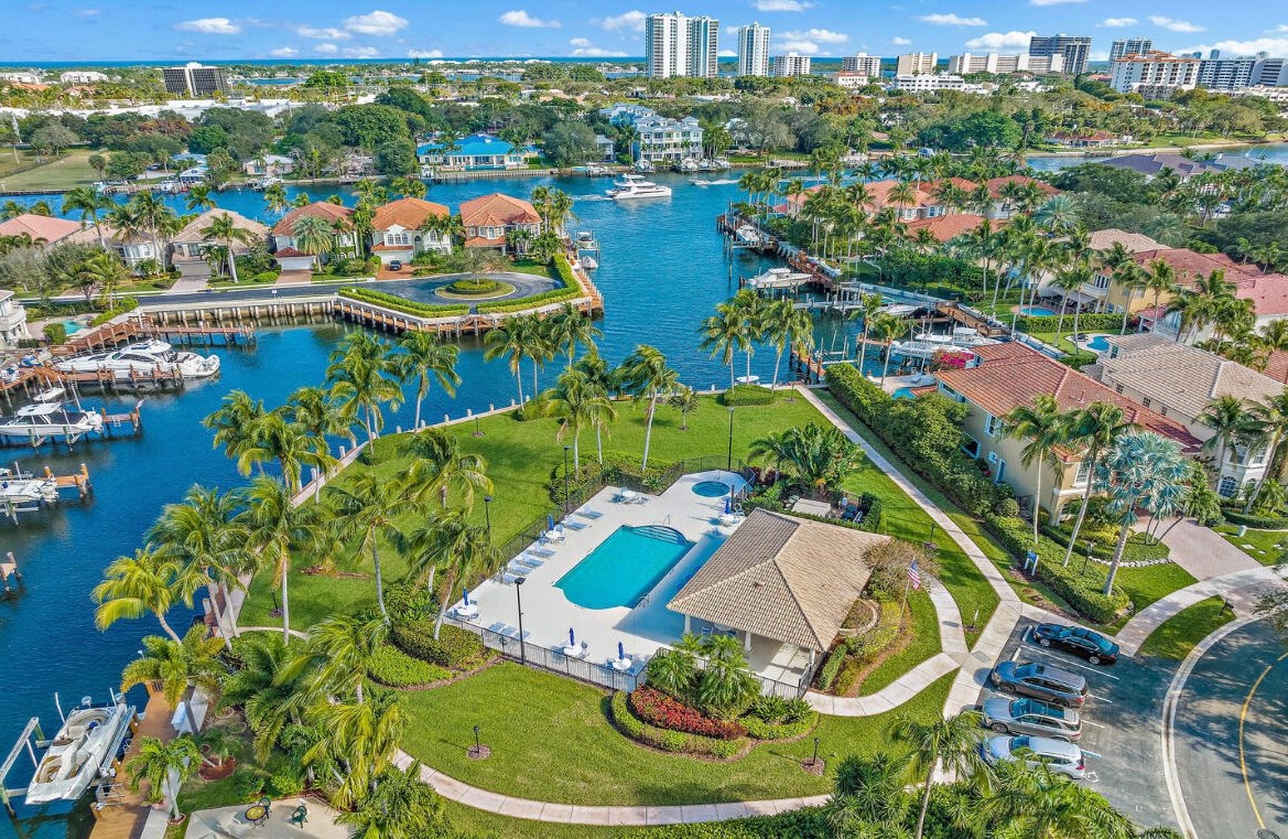 744 Cable Bch Ln, West Palm Beach FL  33410-3411 exterior