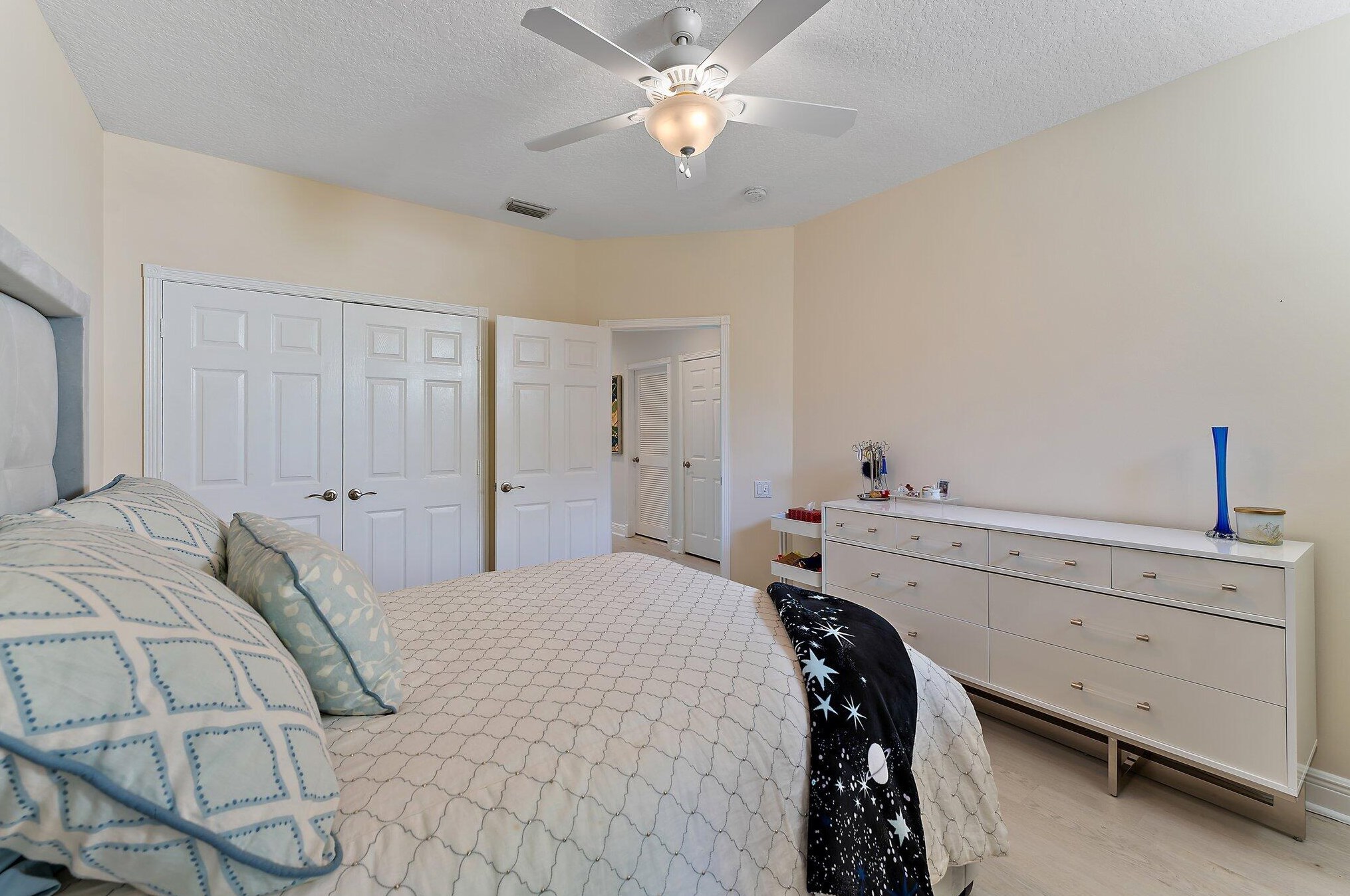 744 Cable Bch Ln, West Palm Beach FL  33410-3411 exterior