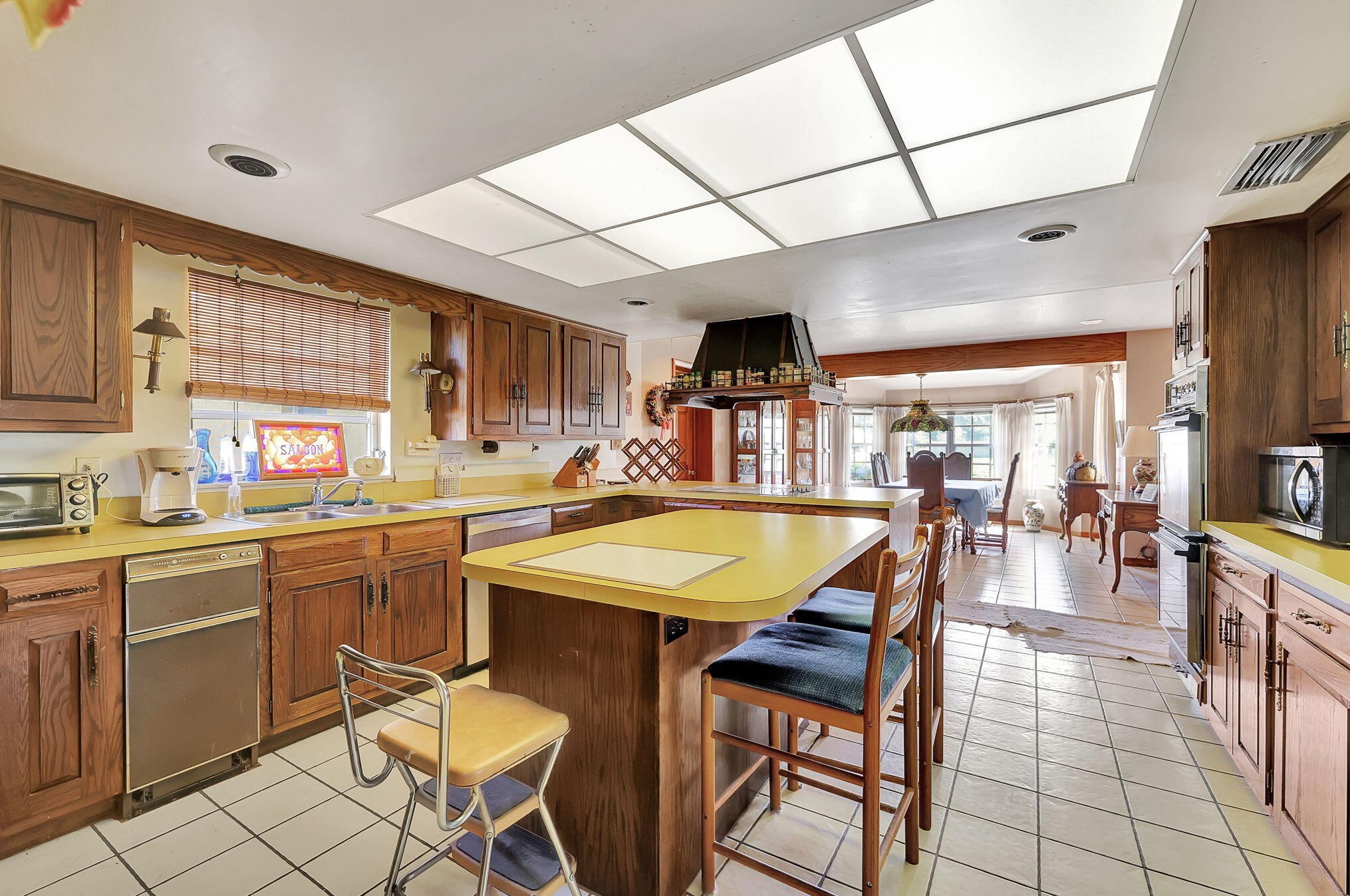 1010 Grandview Blvd, Fort Pierce FL 34982-4322 exterior