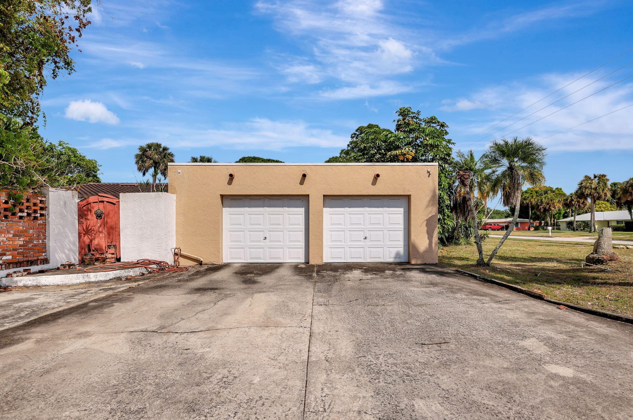 1010 Grandview Blvd, Fort Pierce FL 34982-4322 exterior