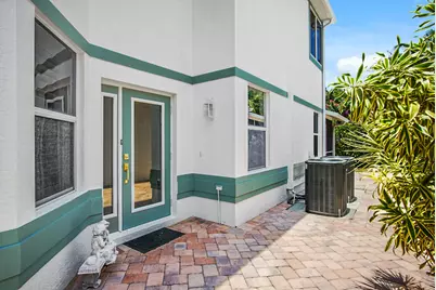 144 Pepper Lane, Jensen Beach, FL 34957 - Photo 5