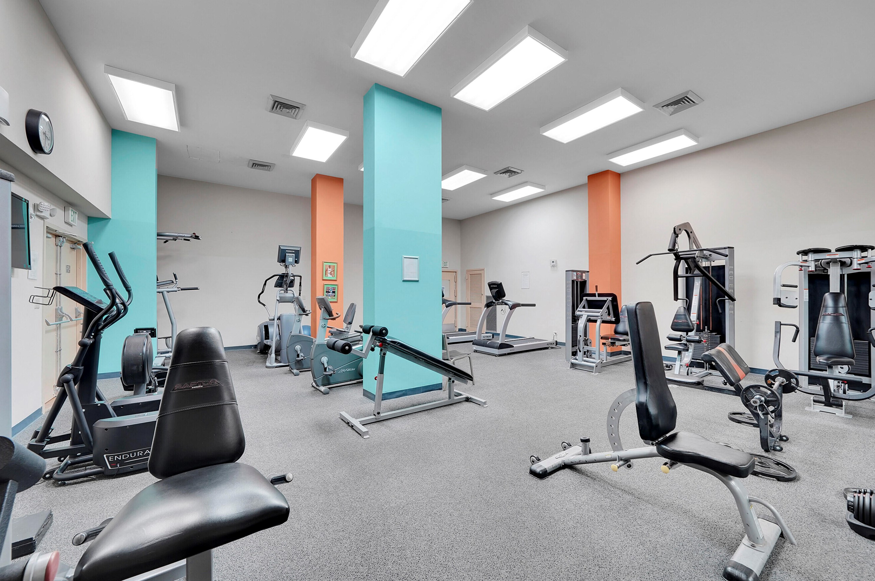 301 174th St, Miami FL  33162-1873 exterior