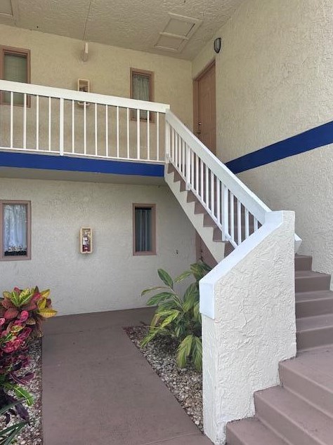 1503 Royal Green Cir, Fort Pierce FL  34952-7625 exterior