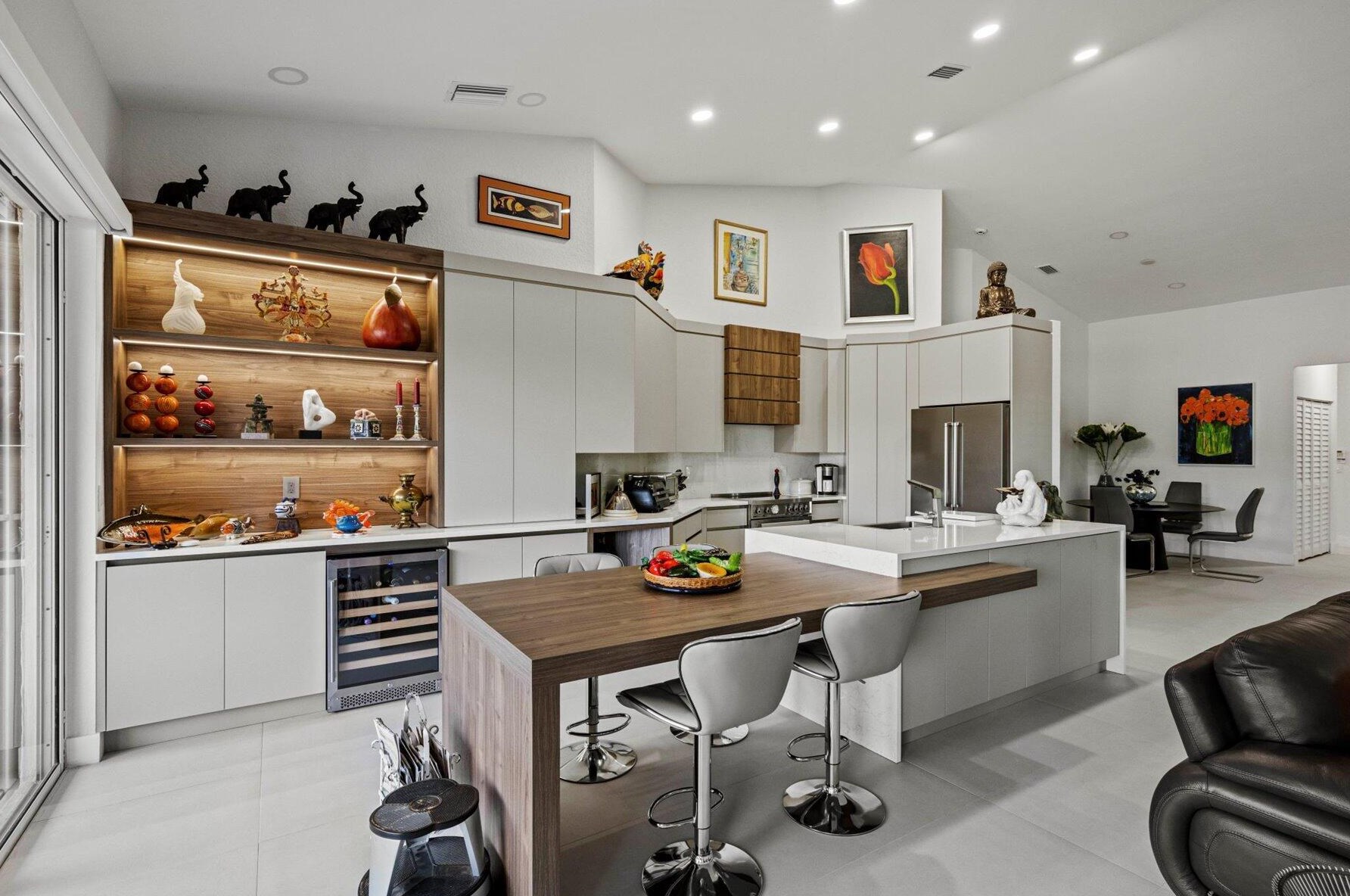 4690 Carlton Golf Dr, Lake Worth FL 33449-8133 exterior