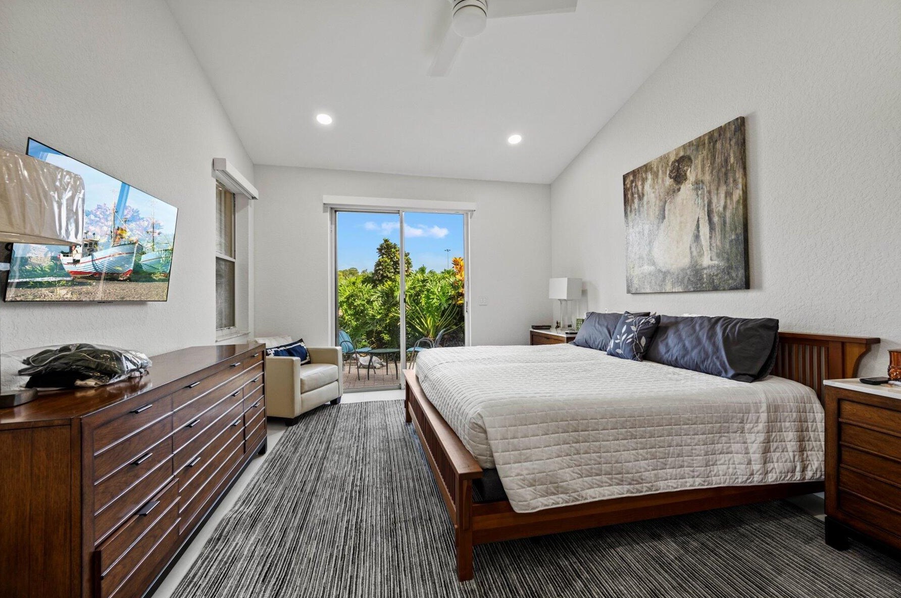 4690 Carlton Golf Dr, Lake Worth FL 33449-8133 exterior