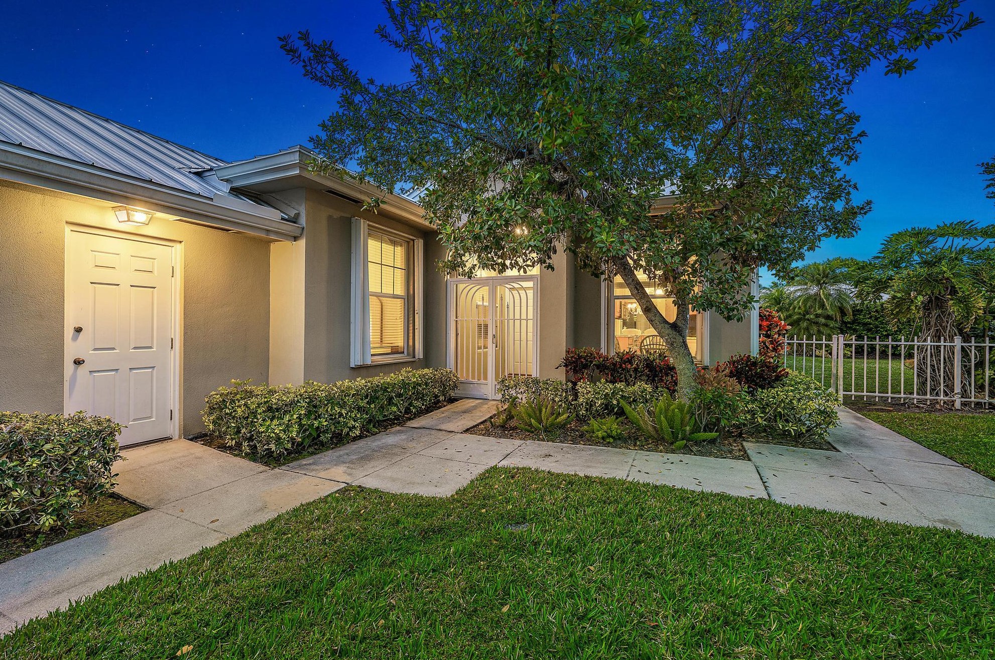 2821 Brighton Way, Palm City FL  34990-6071 exterior