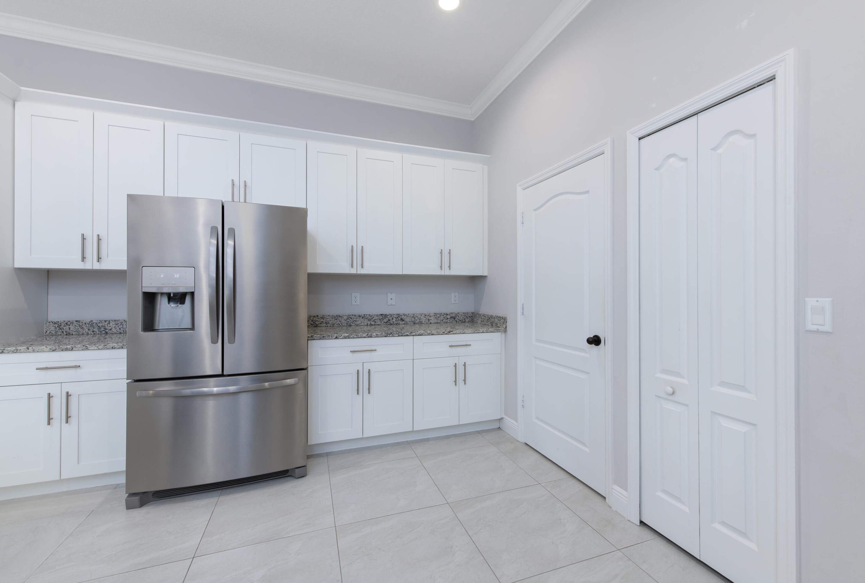 670 Gailbreath Ave, Fort Pierce FL 34953-7605 exterior