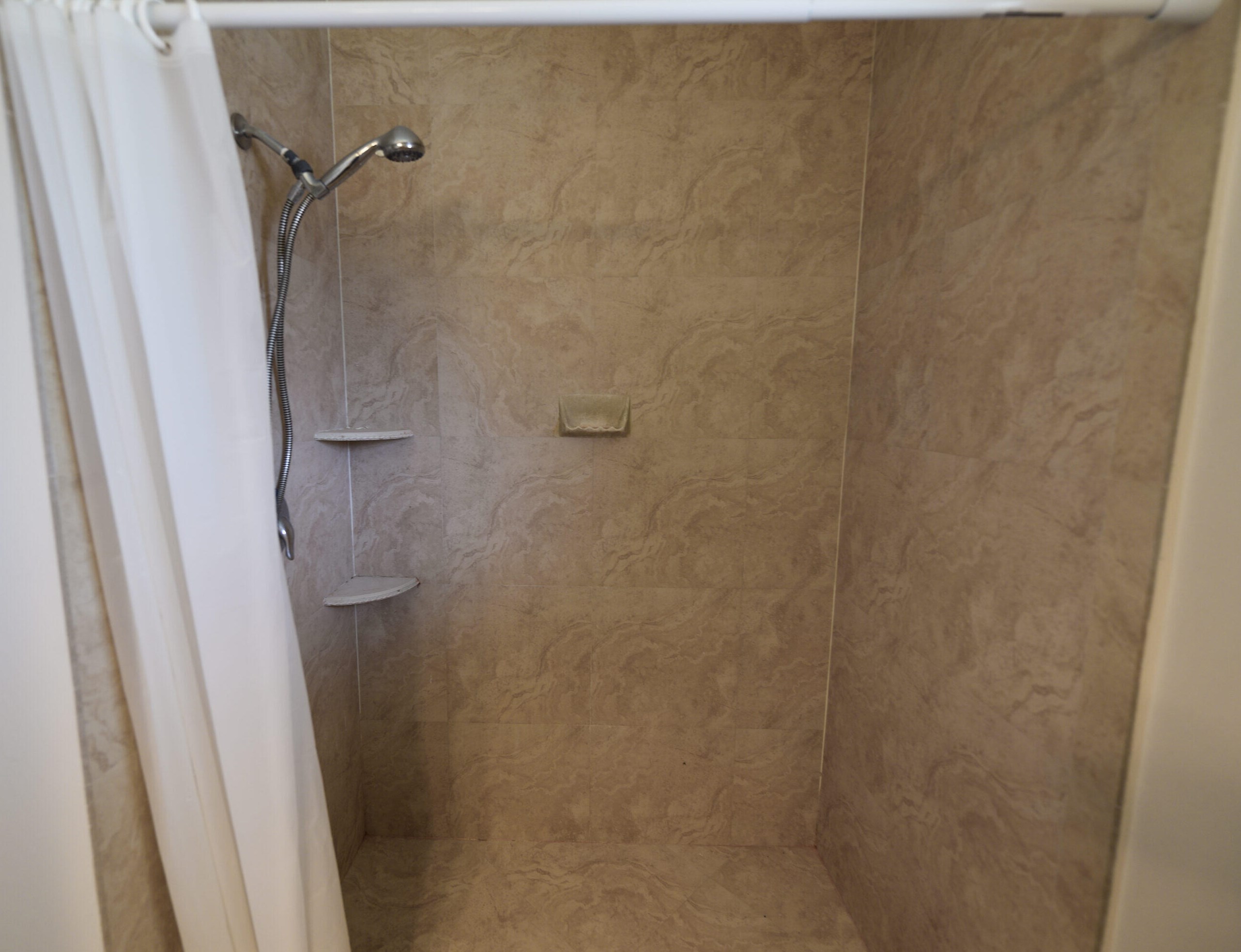 65 Via De Casas Norte, Boynton Beach FL  33426-8854 exterior