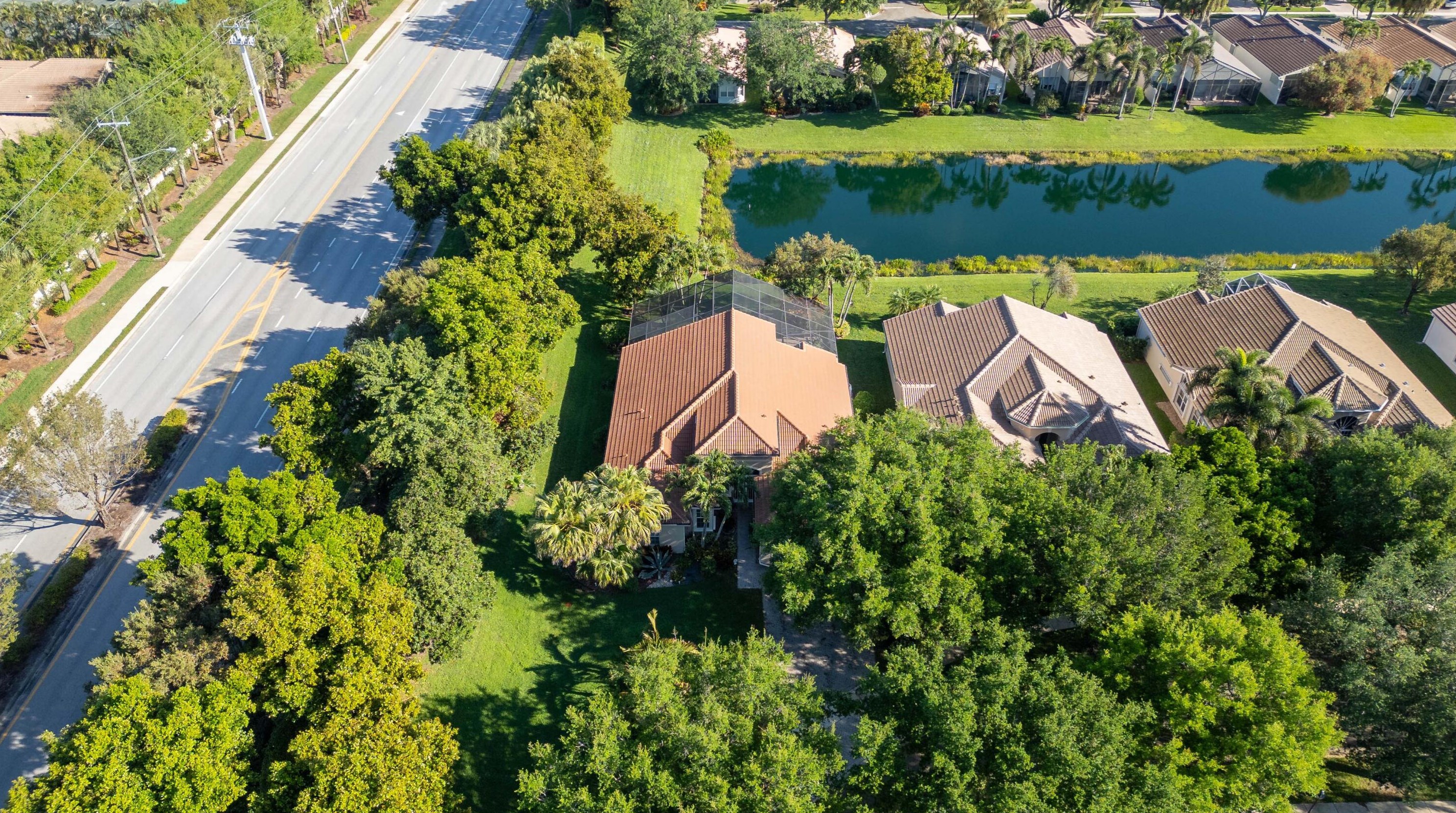 7327 Lahana Cir, Boynton Beach FL 33437-7171 exterior