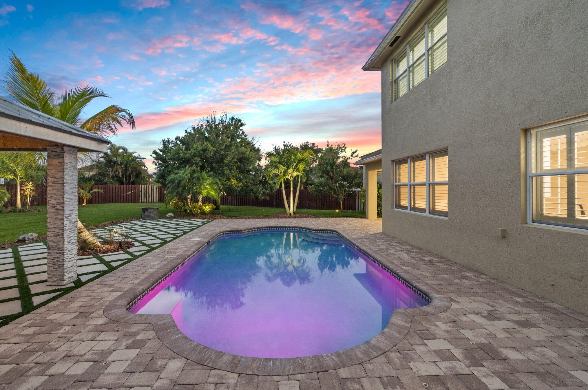 9931 Verona Cir, Vero Beach FL  32966-3125 exterior