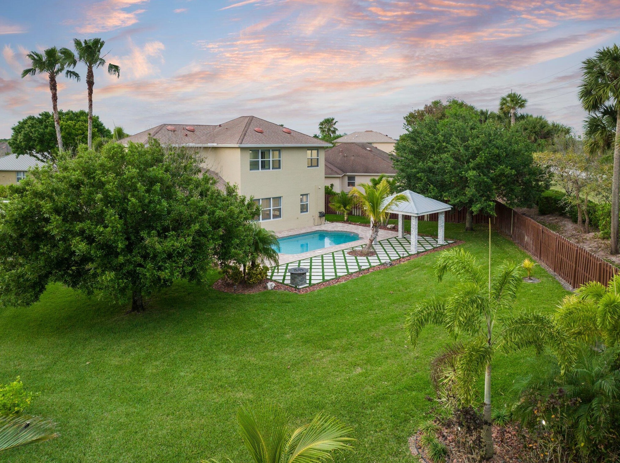 9931 Verona Cir, Vero Beach FL  32966-3125 exterior