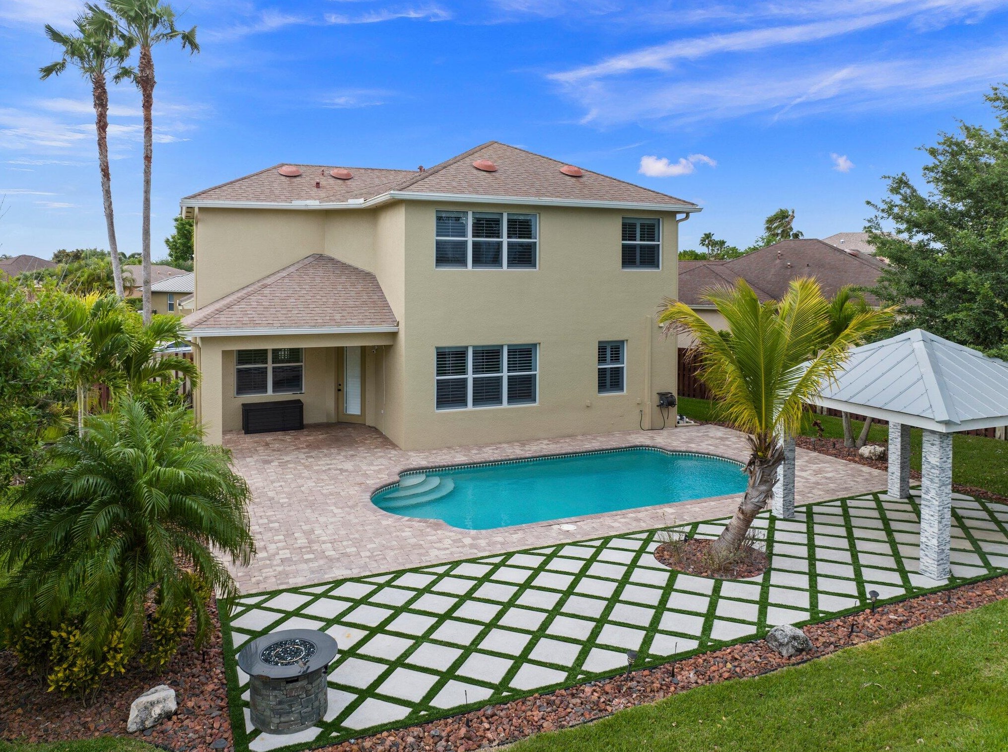 9931 Verona Cir, Vero Beach FL  32966-3125 exterior