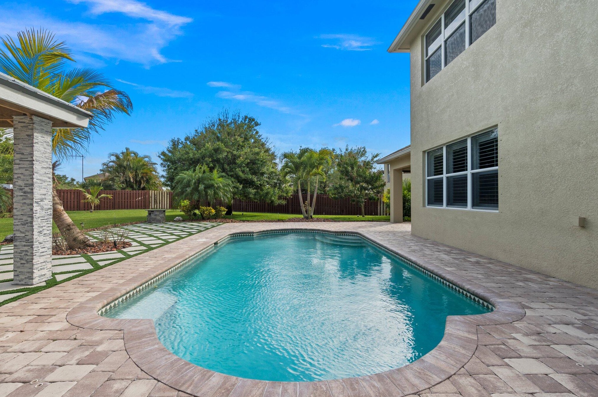 9931 Verona Cir, Vero Beach FL  32966-3125 exterior