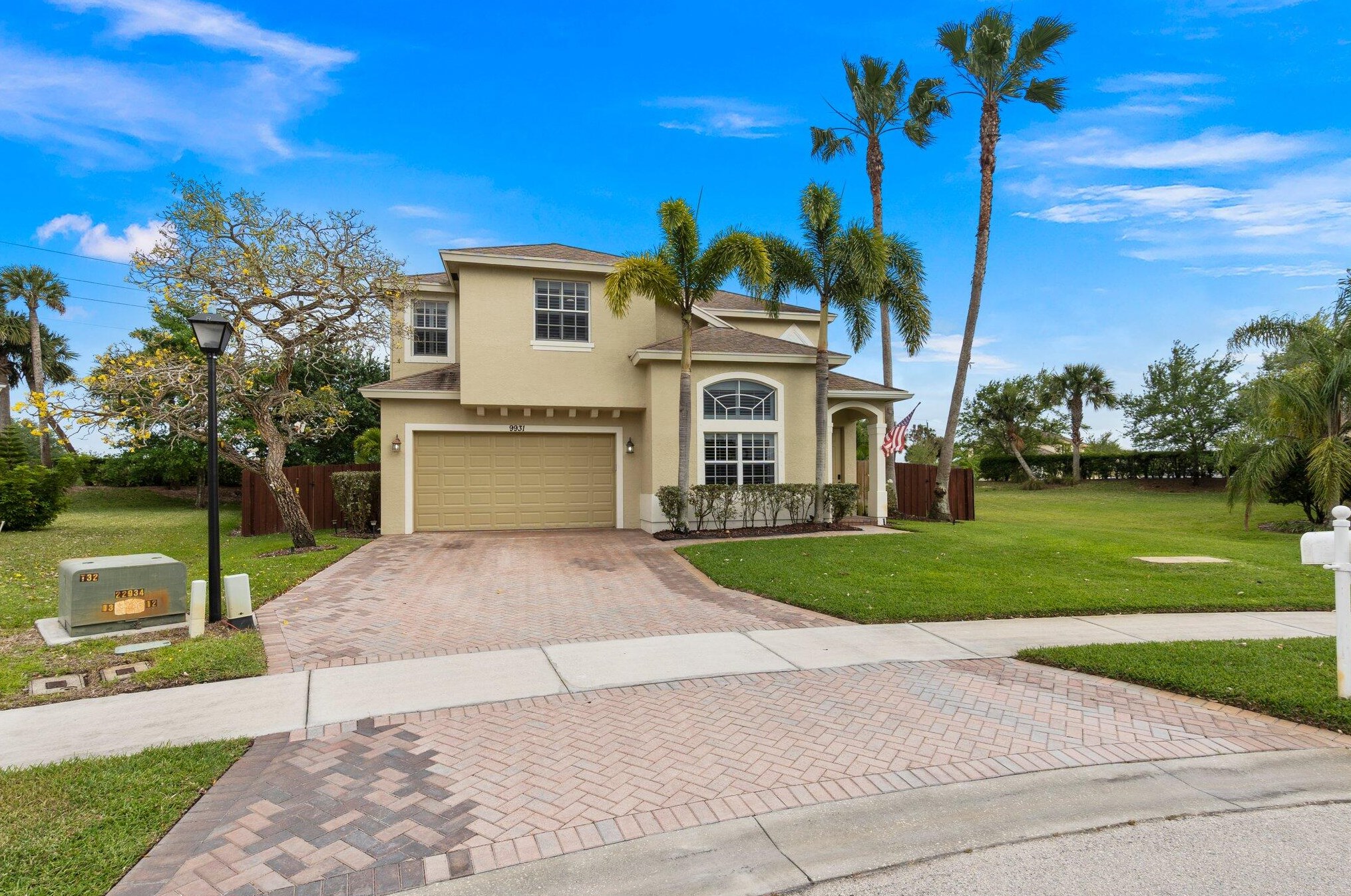 9931 Verona Cir, Vero Beach FL  32966-3125 exterior
