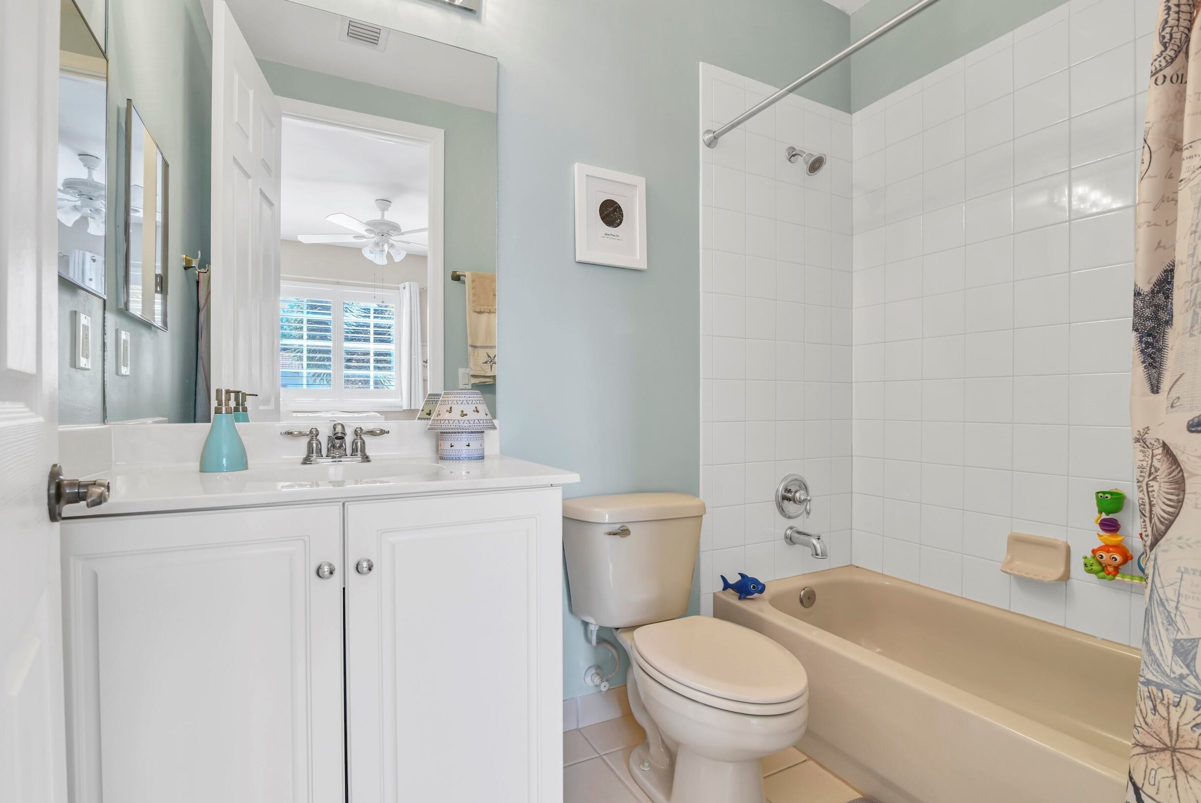 7336 Briella Dr, Boynton Beach FL 33437-3767 exterior