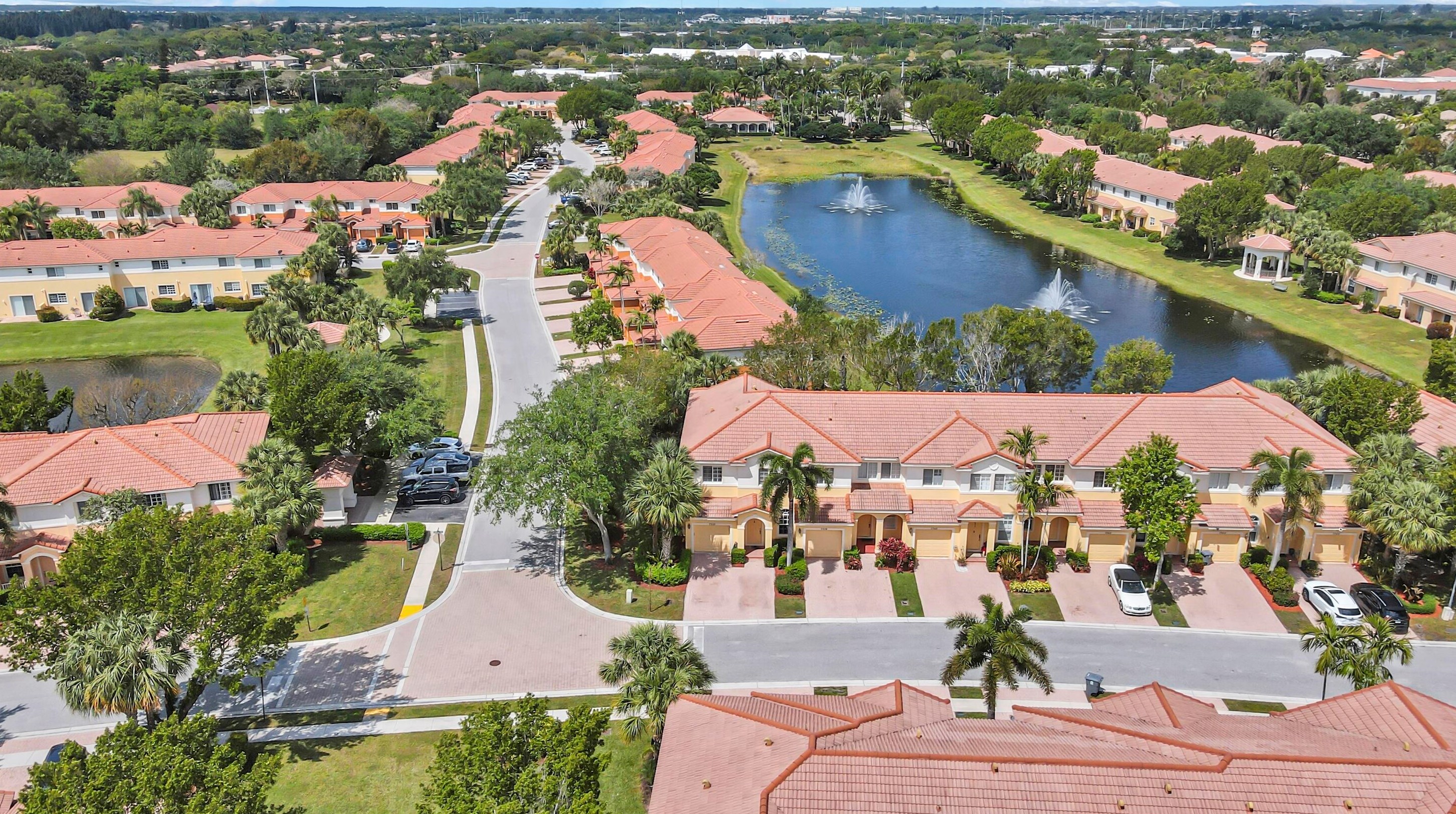 7336 Briella Dr, Boynton Beach FL 33437-3767 exterior