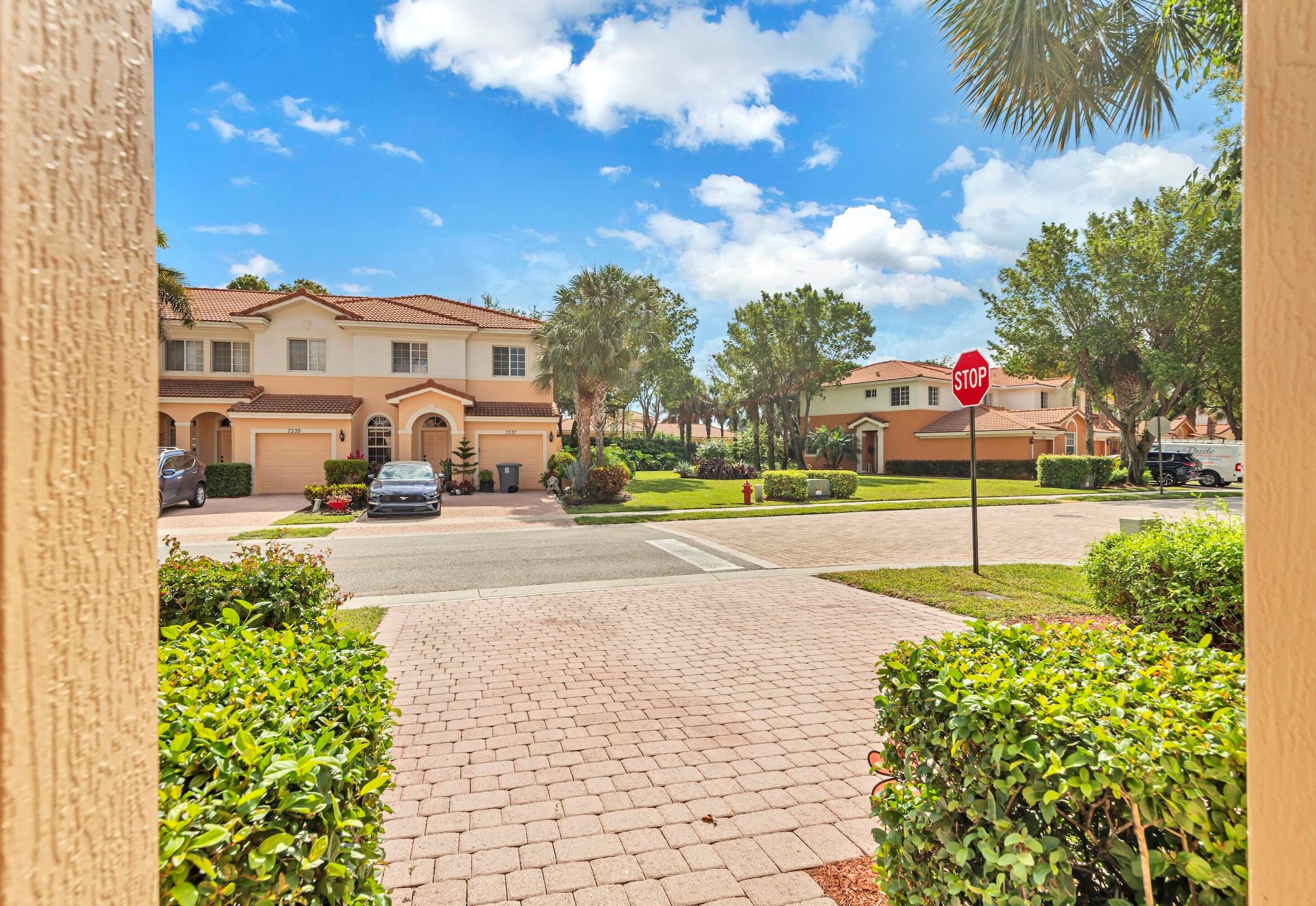 7336 Briella Dr, Boynton Beach FL 33437-3767 exterior