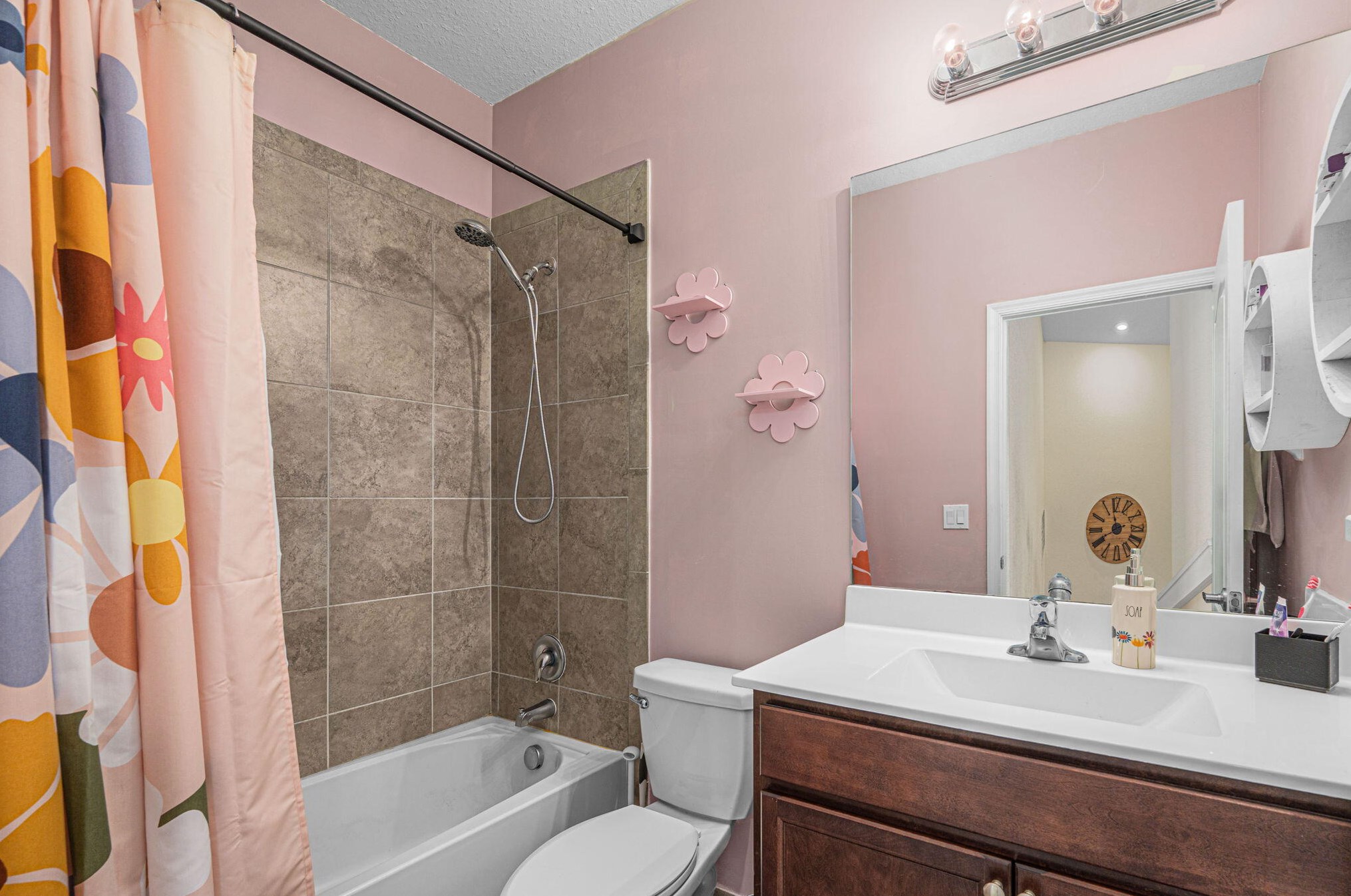 9896 Villa Cir, Vero Beach FL  32966-3138 exterior