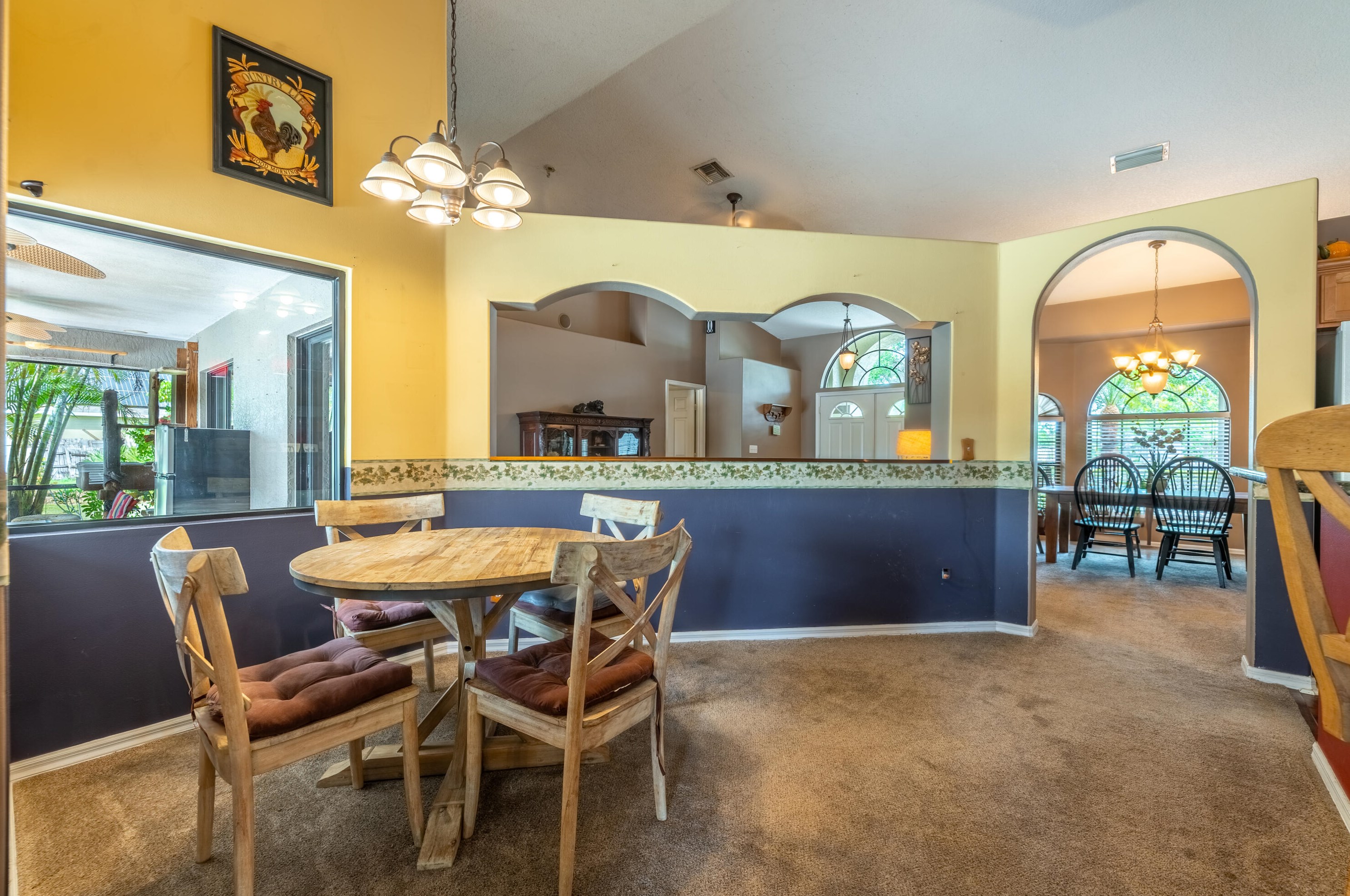 1184 Dorchester St, Fort Pierce FL 34983-2809 exterior