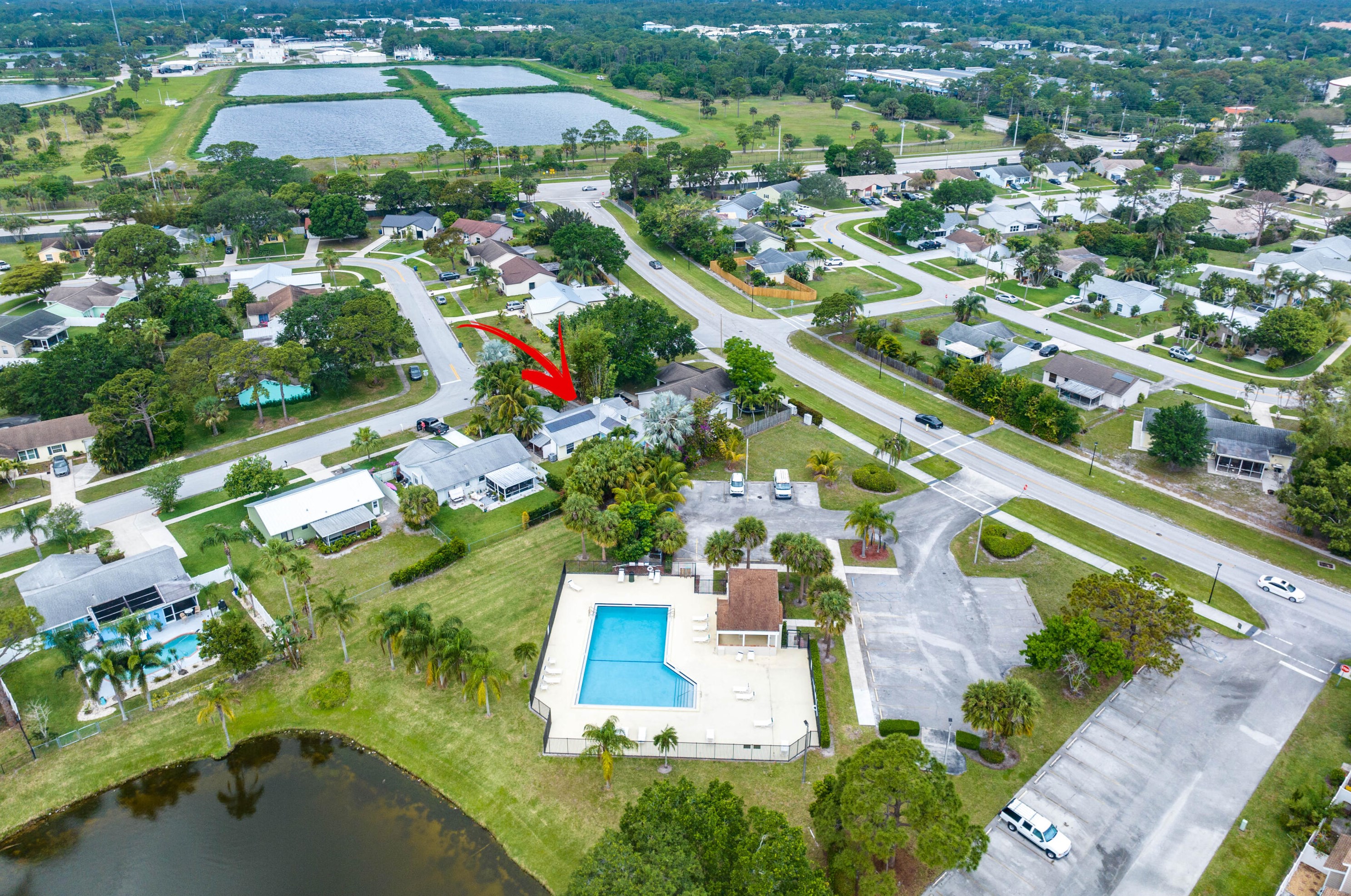 165 Lakeside Dr, Jupiter FL  33458-5517 exterior