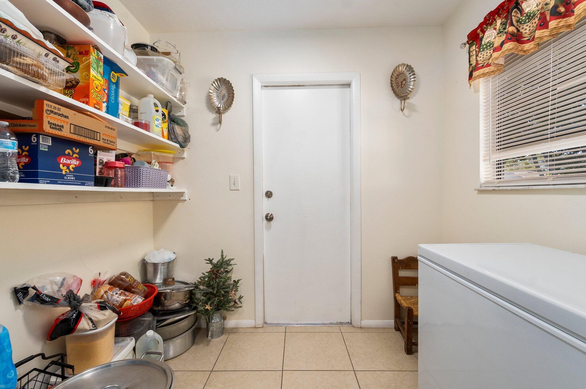 287 Moselle Ave, Fort Pierce FL 34984-5027 exterior