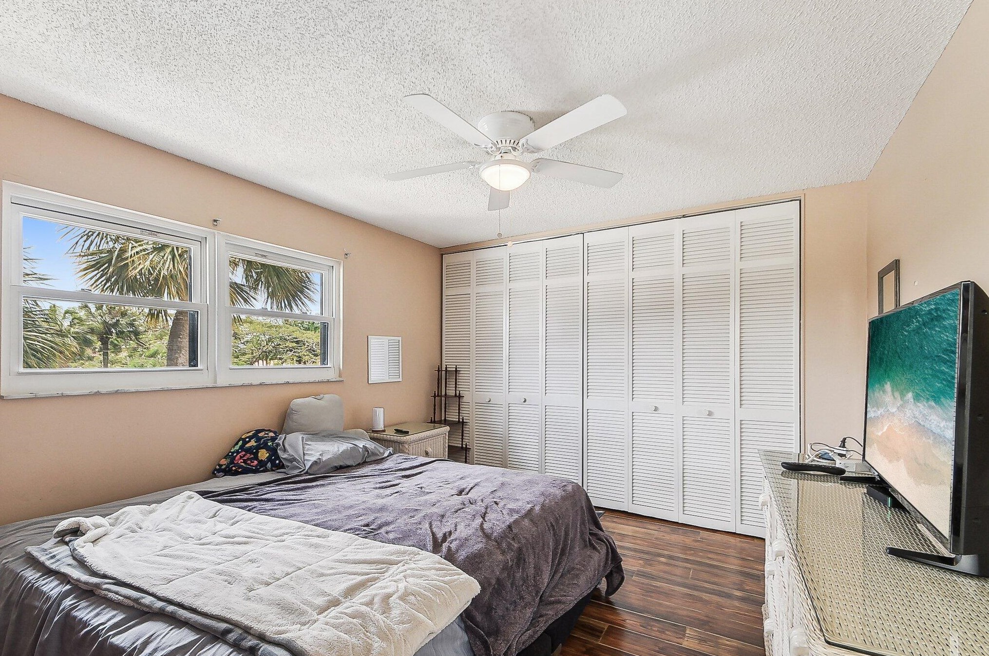 11063 Oakdale Rd, Boynton Beach FL 33437-1637 exterior