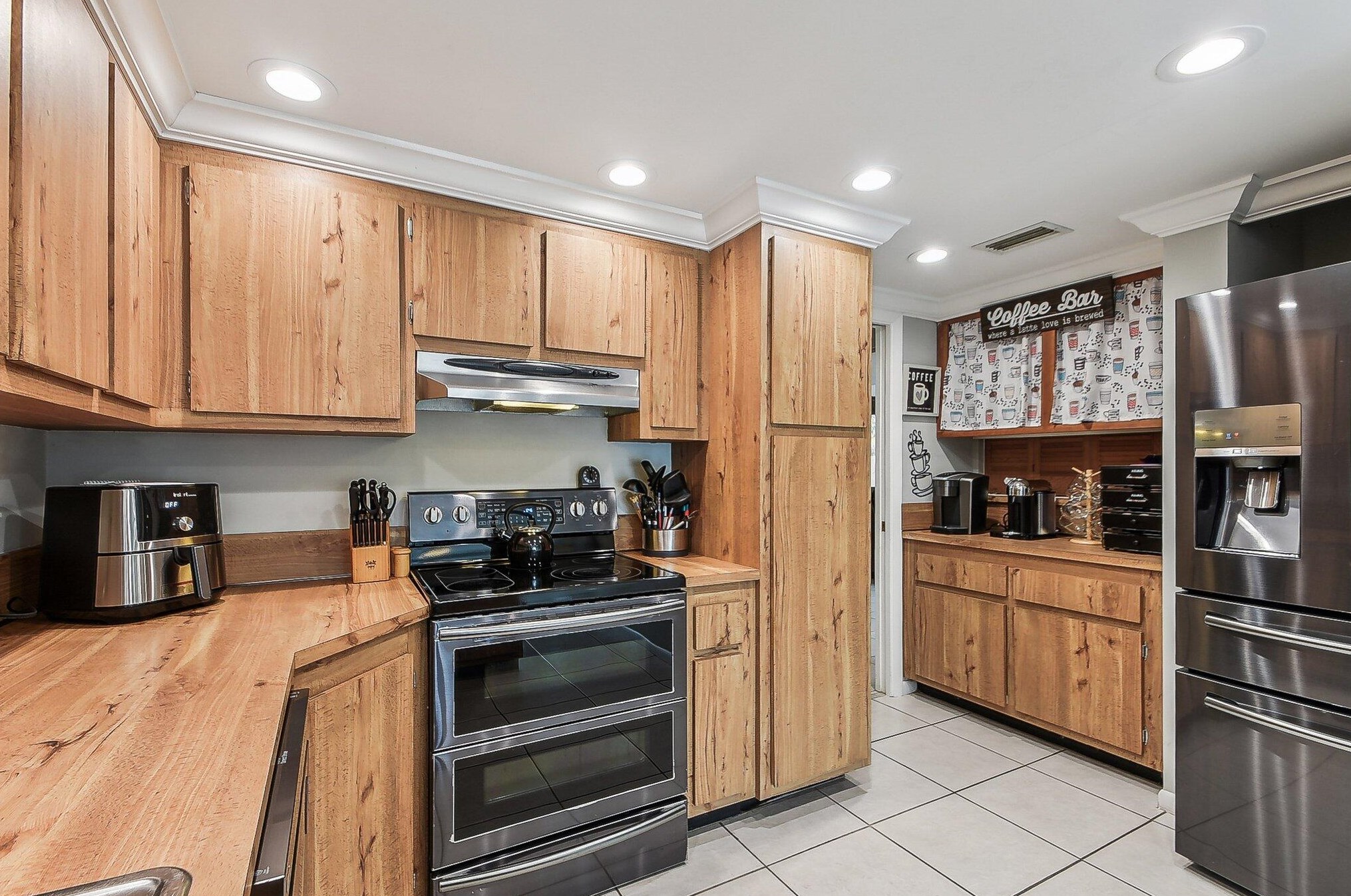 11063 Oakdale Rd, Boynton Beach FL 33437-1637 exterior