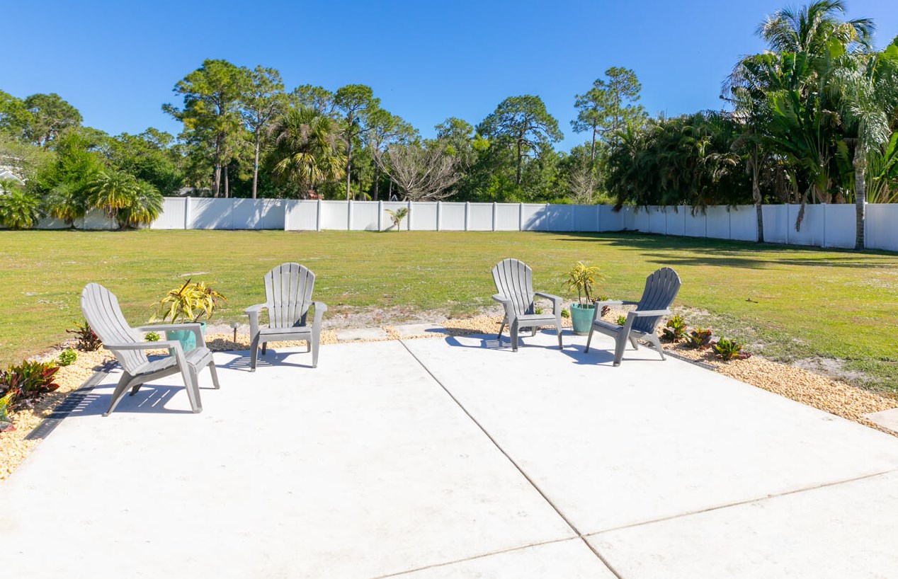 12567 175th Rd, Jupiter FL  33478-4621 exterior