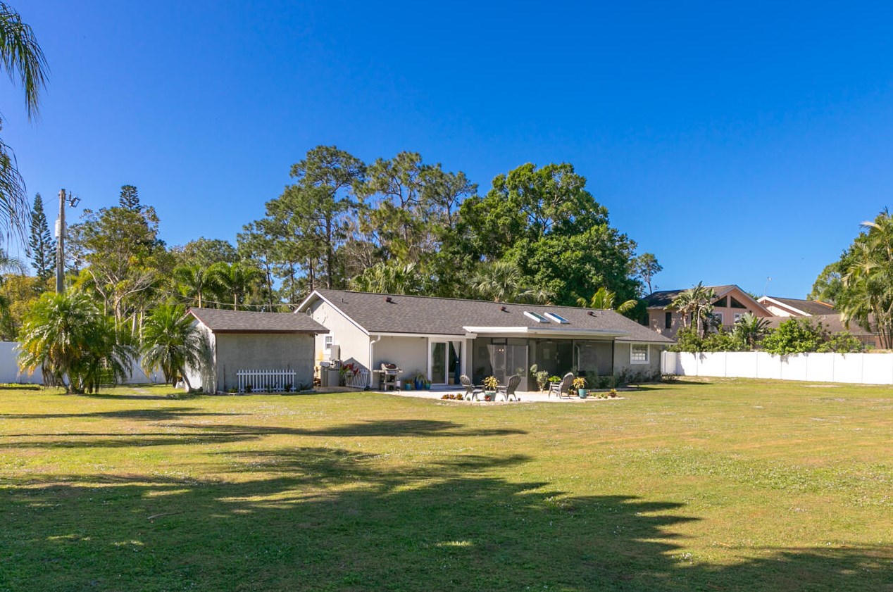 12567 175th Rd, Jupiter FL  33478-4621 exterior