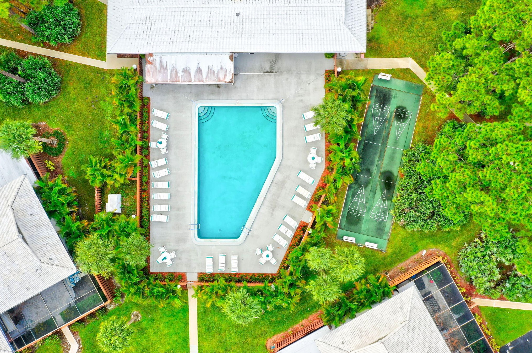 2901 Round Table Dr, Fort Pierce FL  34952-6794 exterior