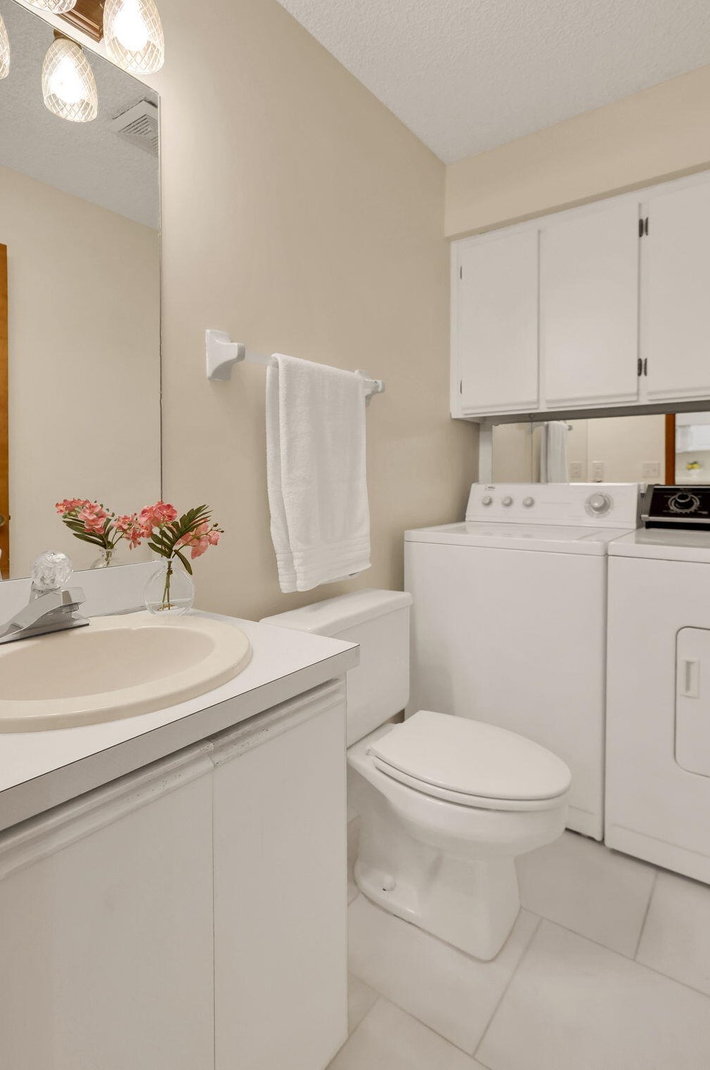 2901 Round Table Dr, Fort Pierce FL  34952-6794 exterior