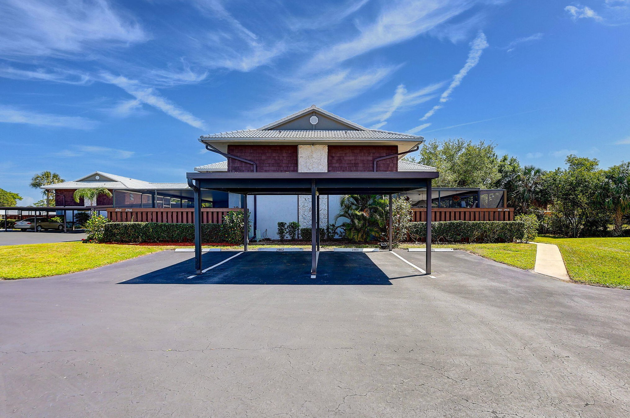 2901 Round Table Dr, Fort Pierce FL  34952-6794 exterior