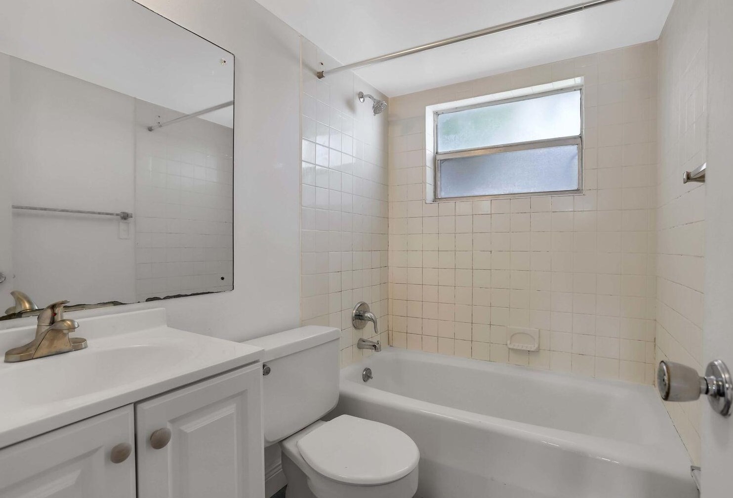 105 5th Ave, Boynton Beach FL  33435-4841 exterior