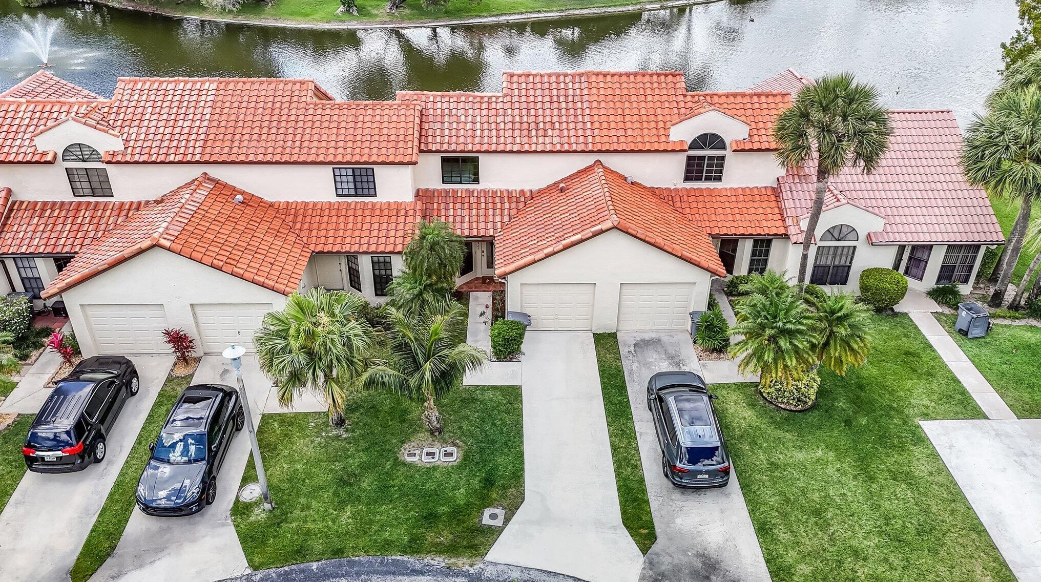 10323 Hidden Springs Ct, Boca Raton FL  33498-6368 exterior