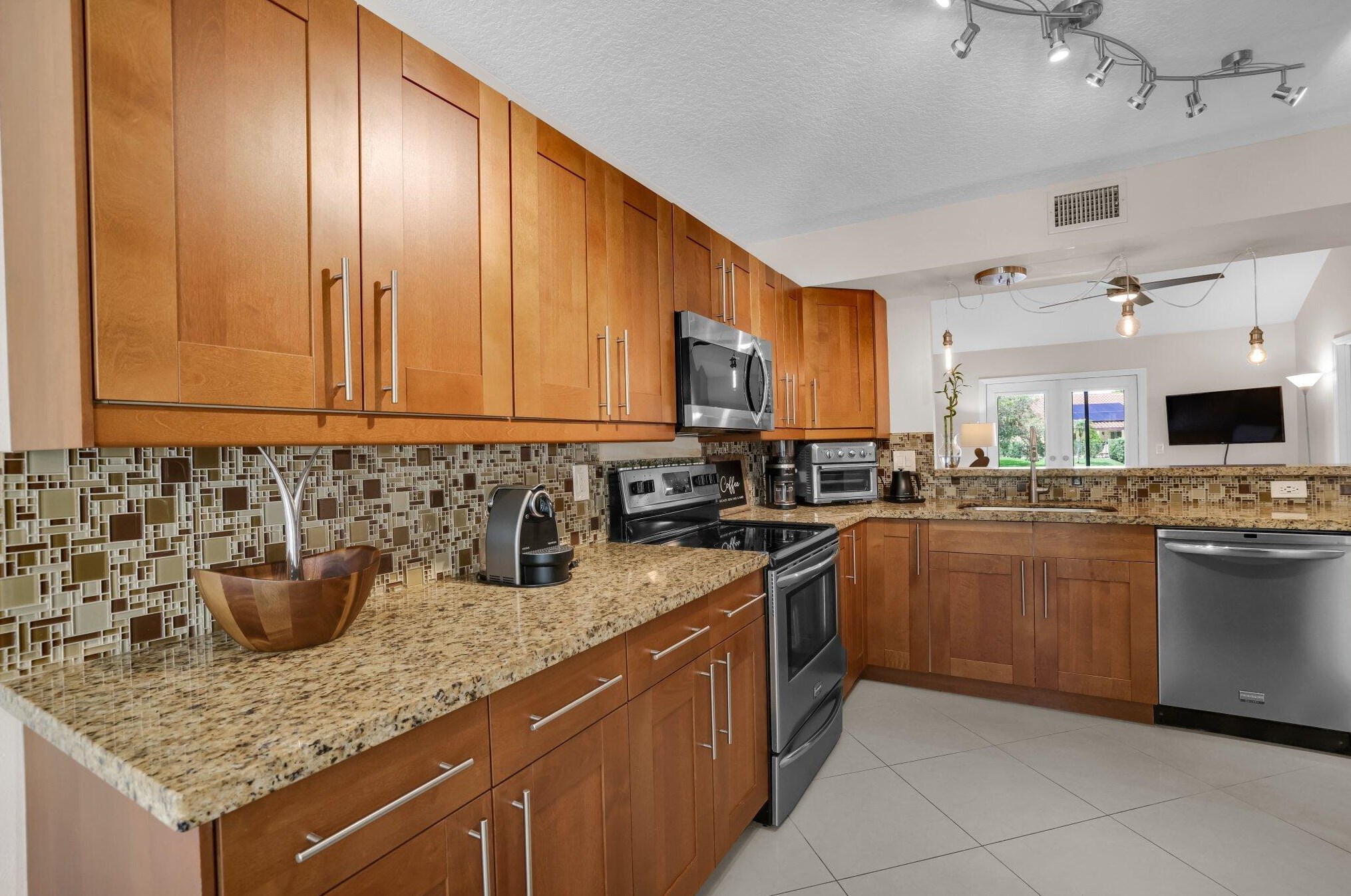 10323 Hidden Springs Ct, Boca Raton FL  33498-6368 exterior