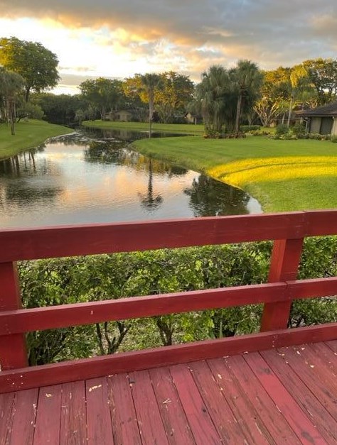 10143 Mangrove Dr, Boynton Beach FL 33437-1326 exterior