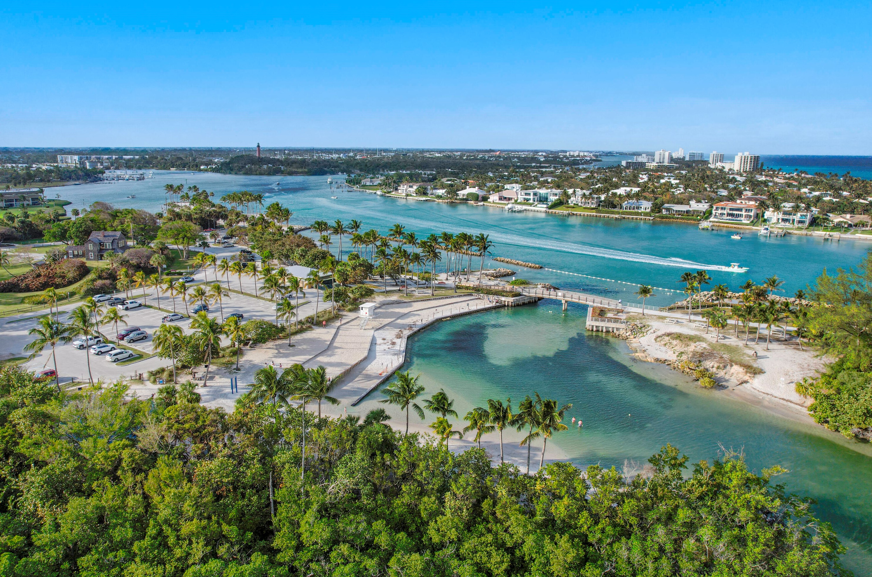 13430 158 St, Jupiter FL 33478-6862 exterior