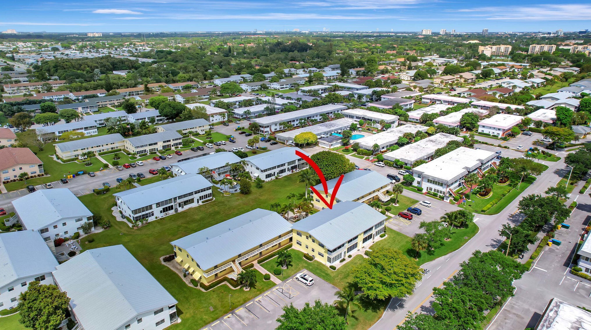 103 Sheffield, West Palm Beach FL  33417-1528 exterior