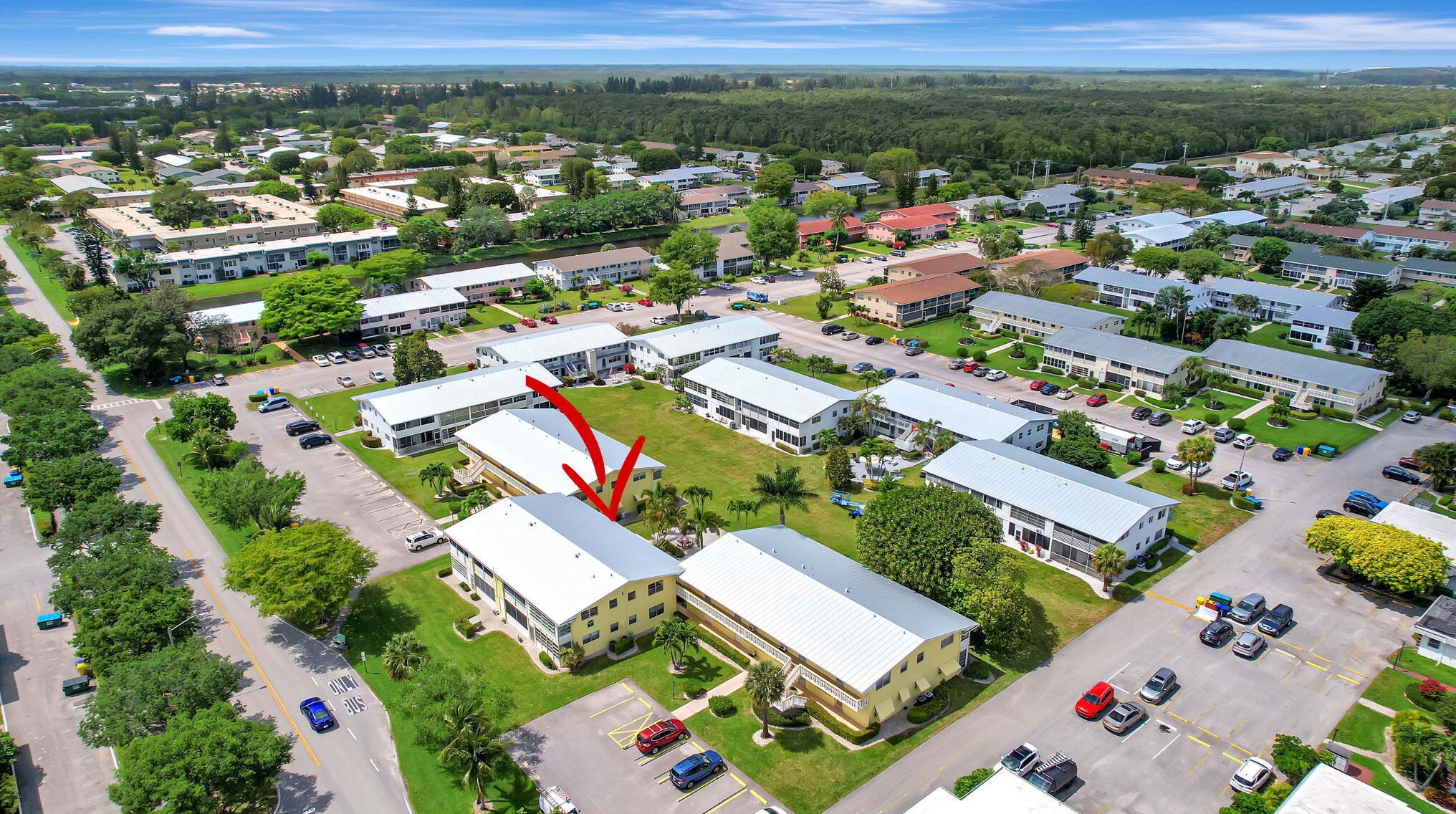 103 Sheffield, West Palm Beach FL  33417-1528 exterior