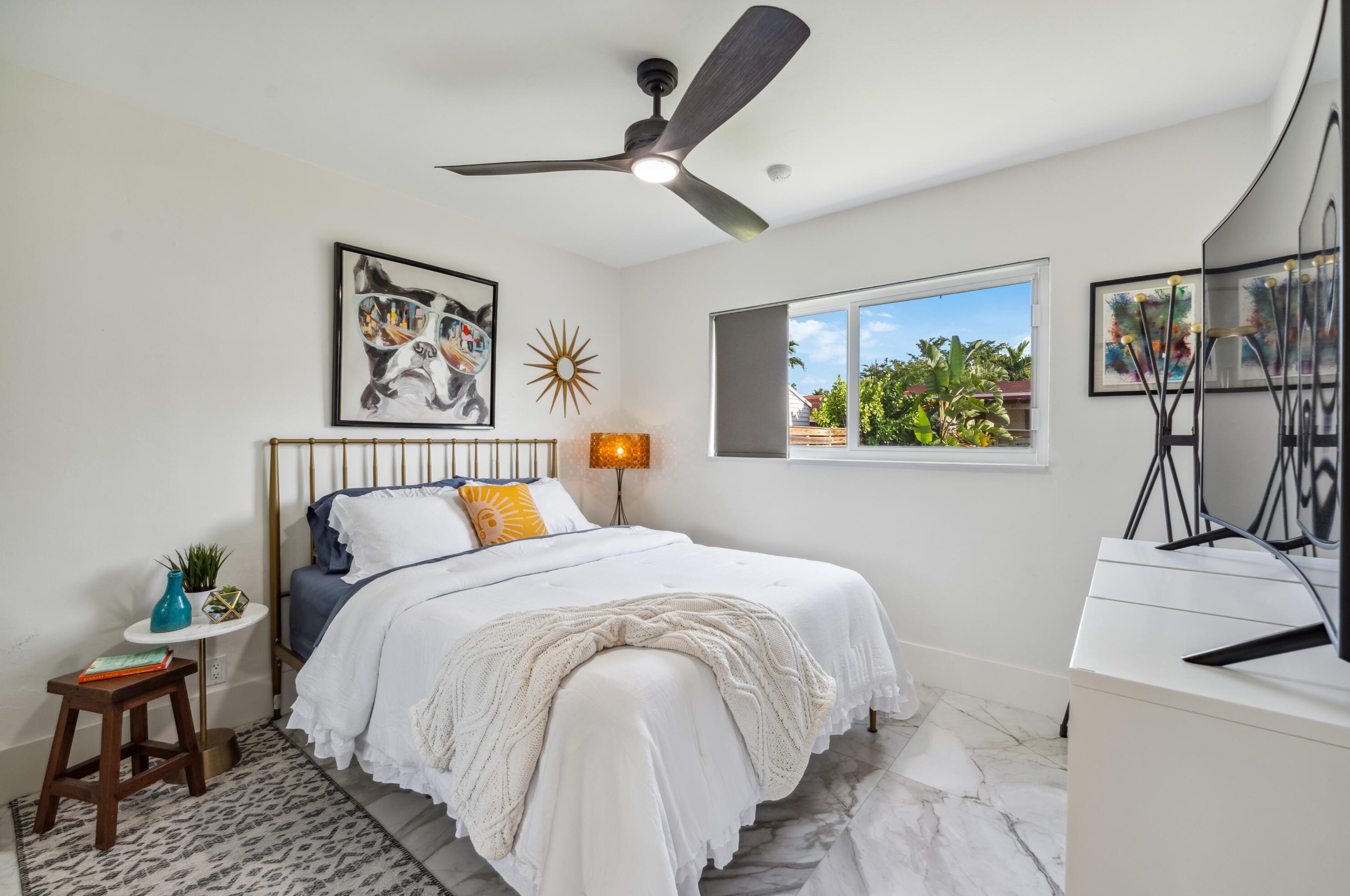 1154 Grant St, Hollywood FL  33019-3126 exterior